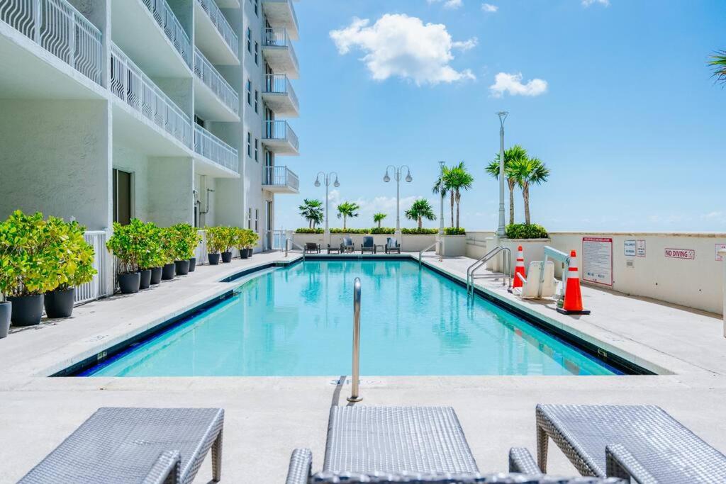 Brickell, Miami Home in the Sky!