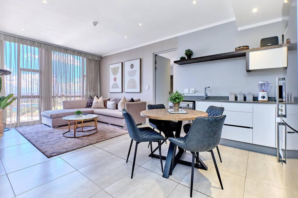 Luxury 2bed with city Lifestyle