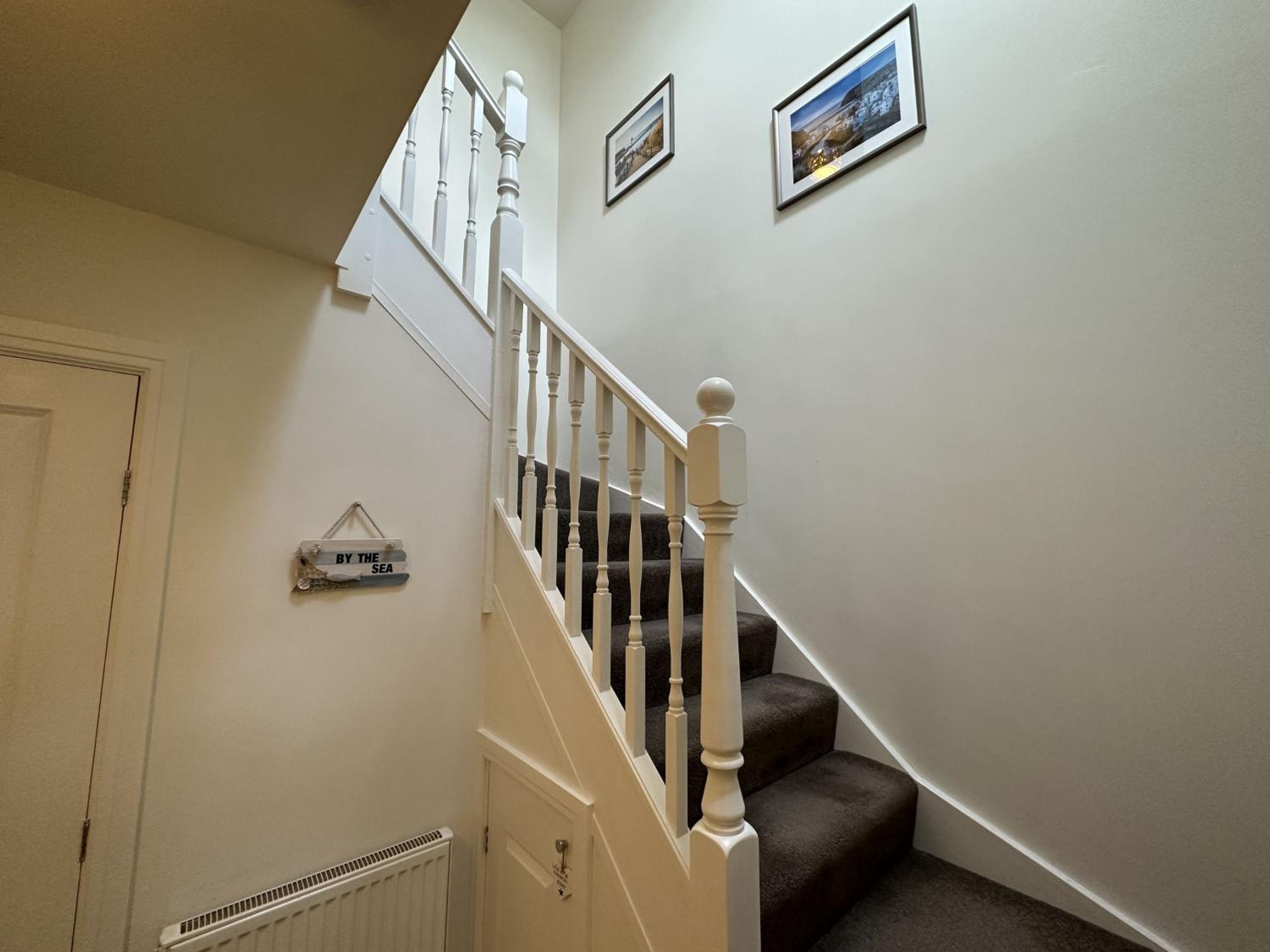 High Tide Cottage - Part of the The Bay Filey Holiday Village with pool, gym and direct beach access, pub, restaurant, tennis and meadows walks