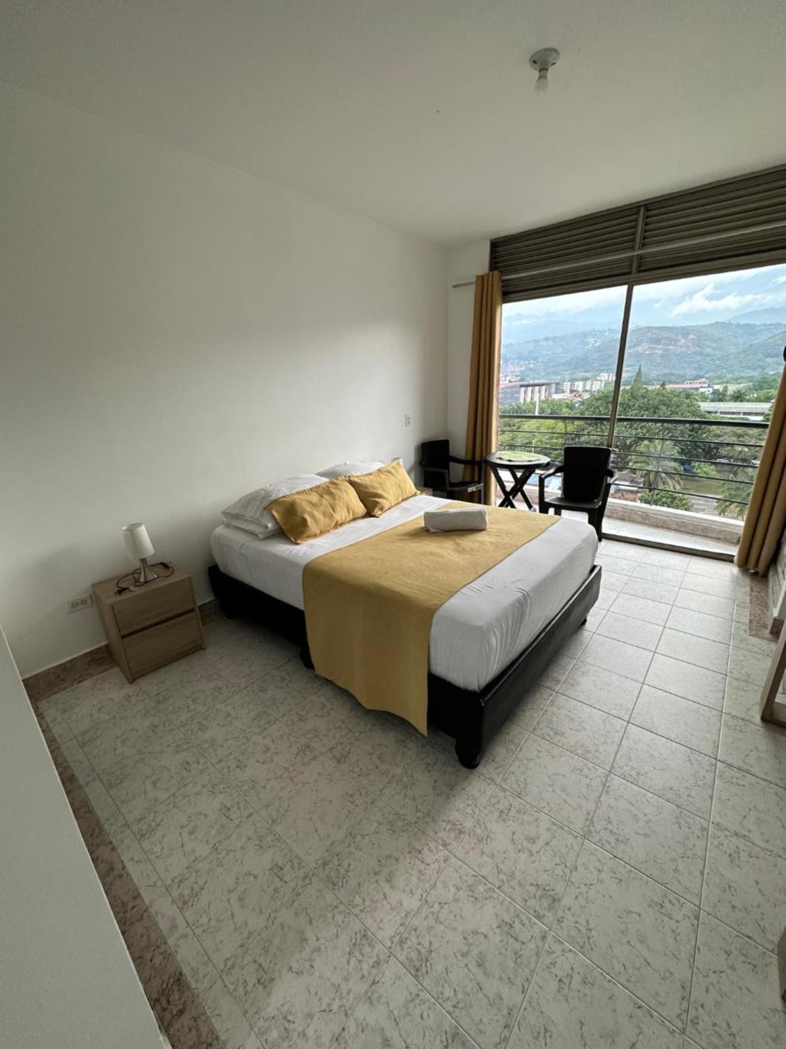 Caliview Apartahotel Andalaya