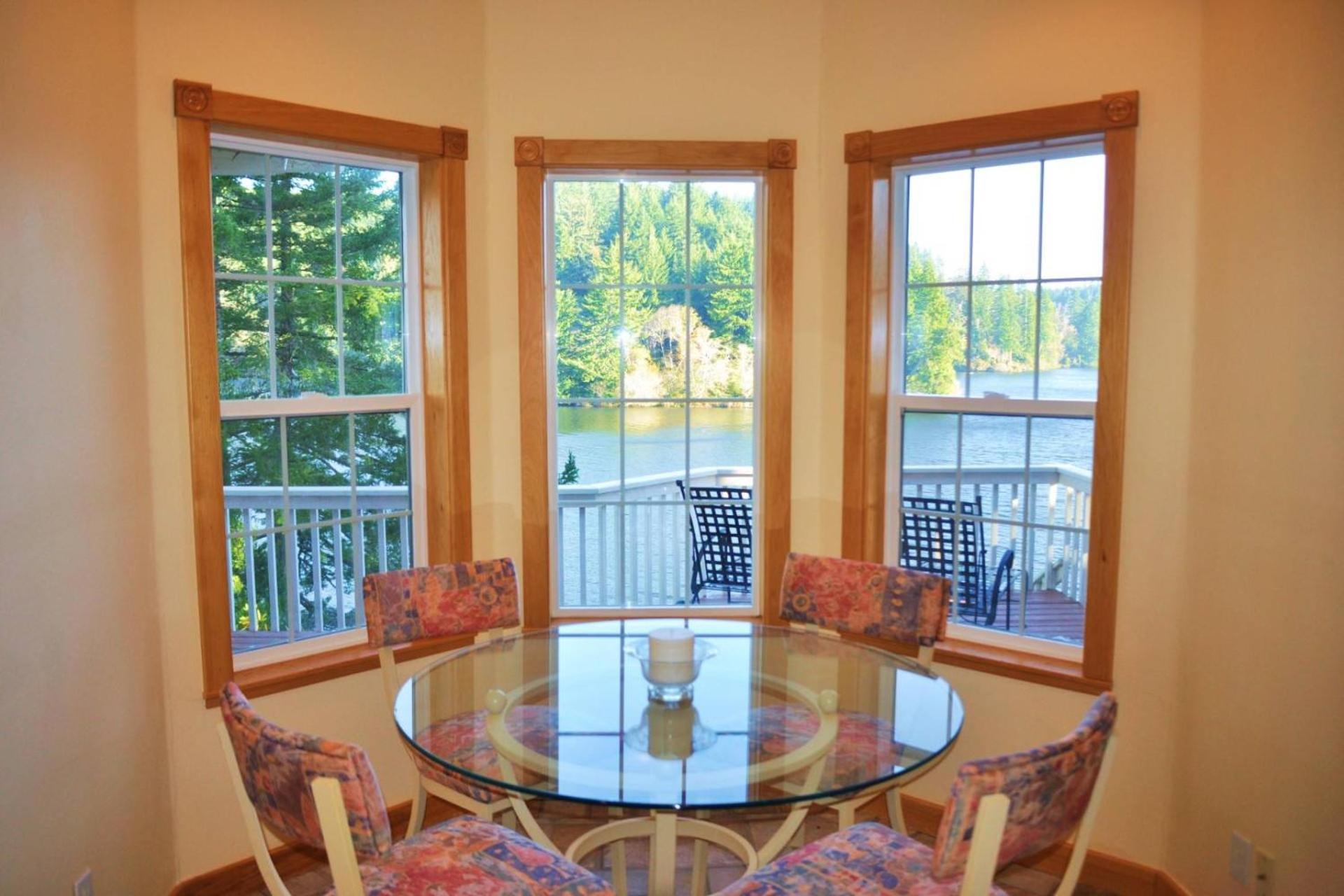 Mercer Lake Estate view 3