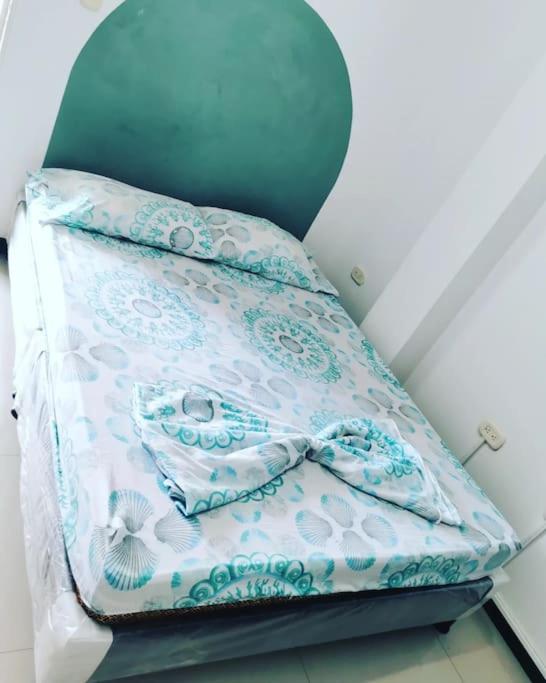 Moderno y lindo apartamento de 3 habitaciones cerca al aeropuerto