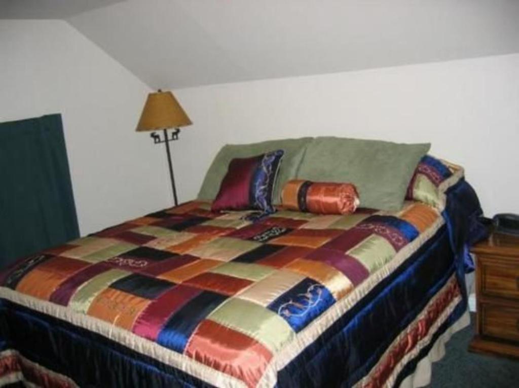 Photo 8