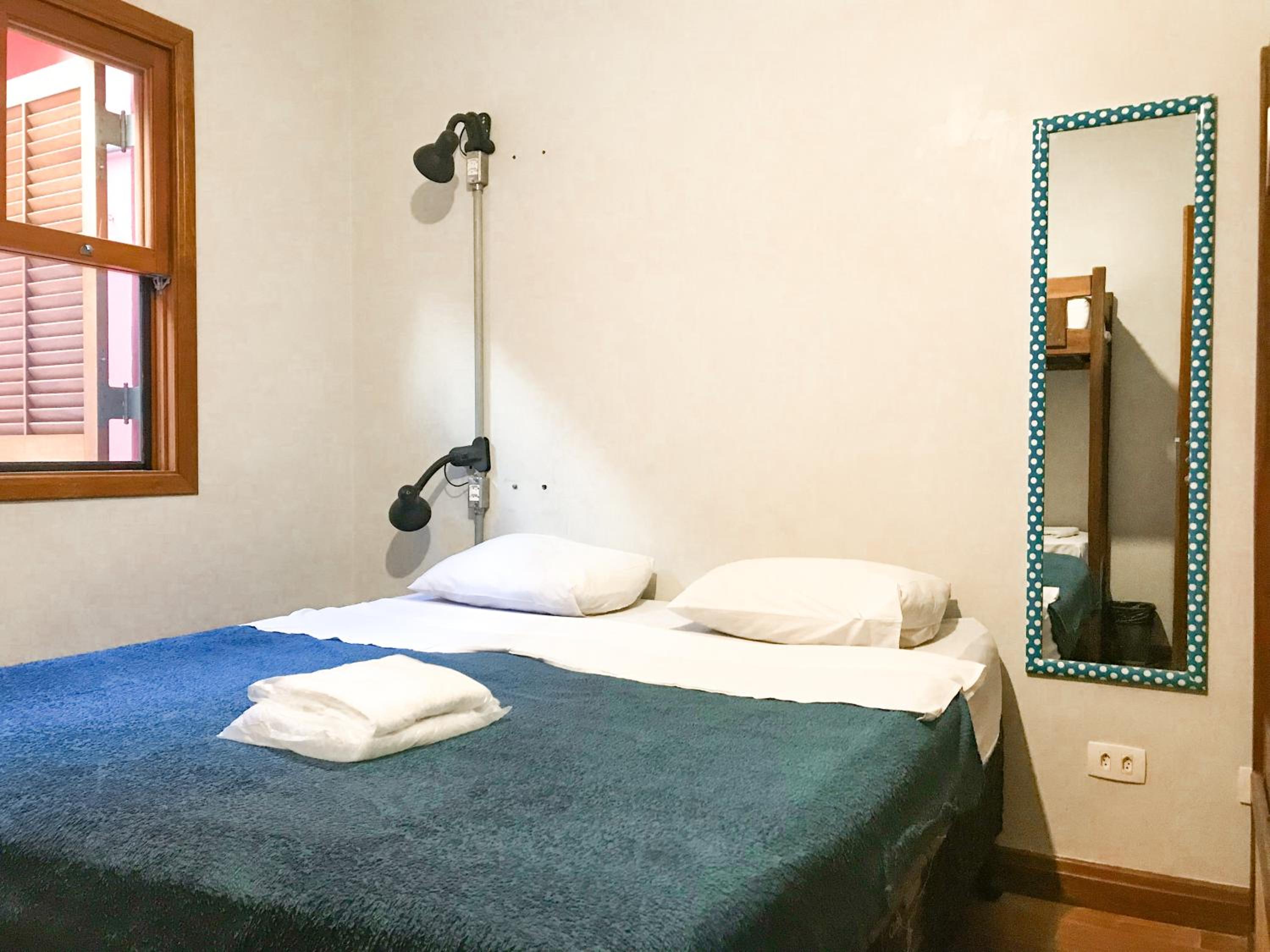 MADÁ Hostel