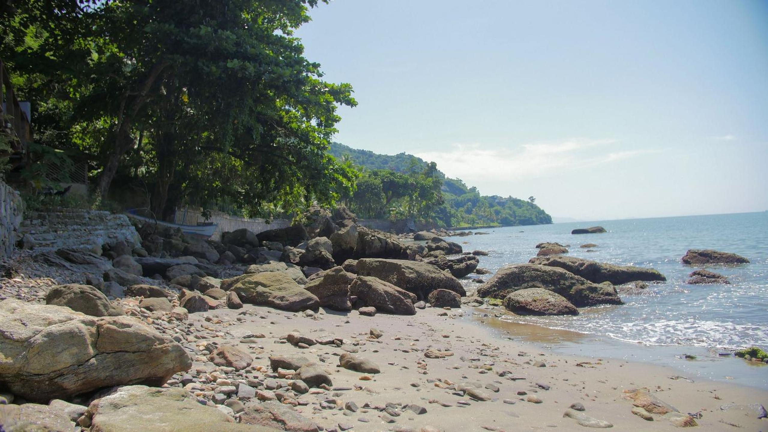 Casa Pé na Areia em frente à Ilhabela