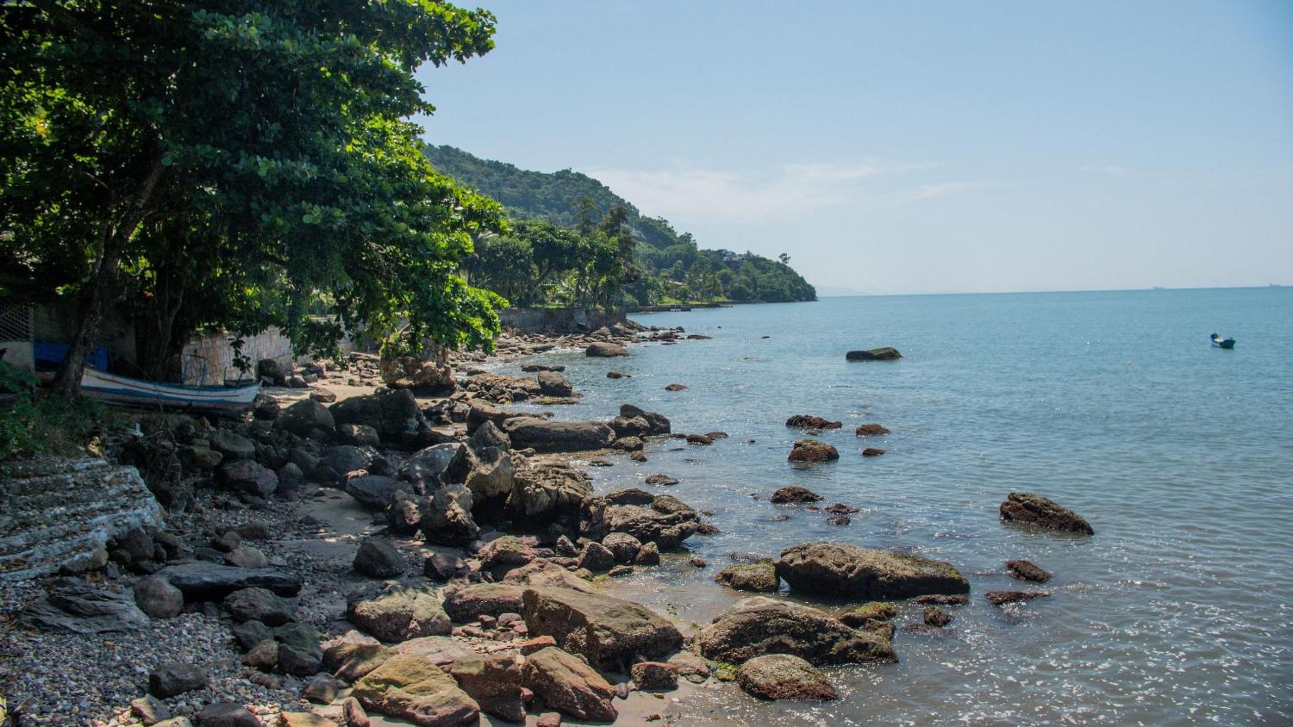 Casa Pé na Areia em frente à Ilhabela