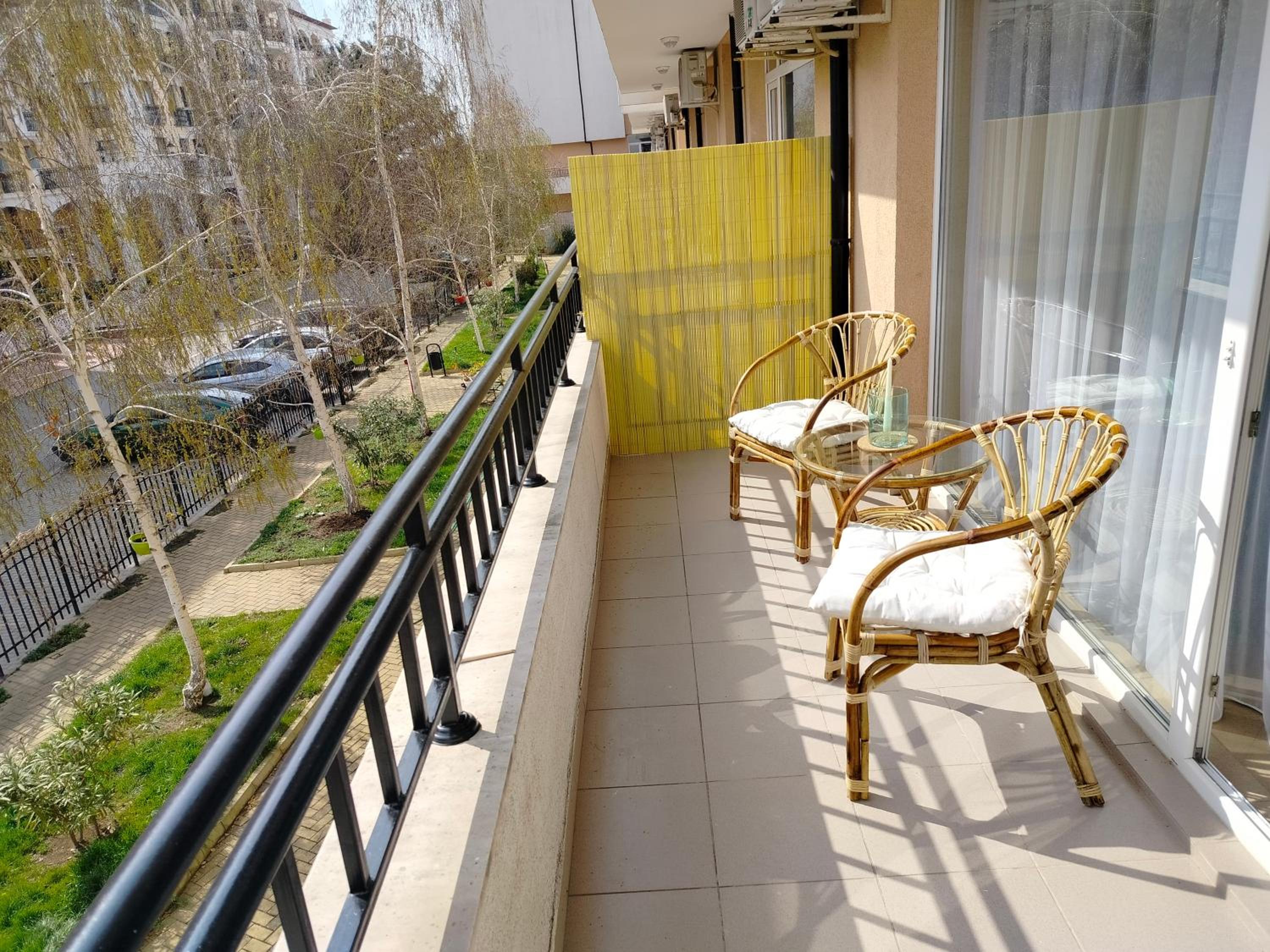 Apartment Daisy Grand Kamelia