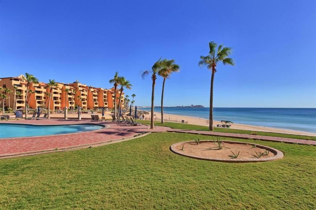 Sandy Beach Princesa D101 Ocean Front Resort