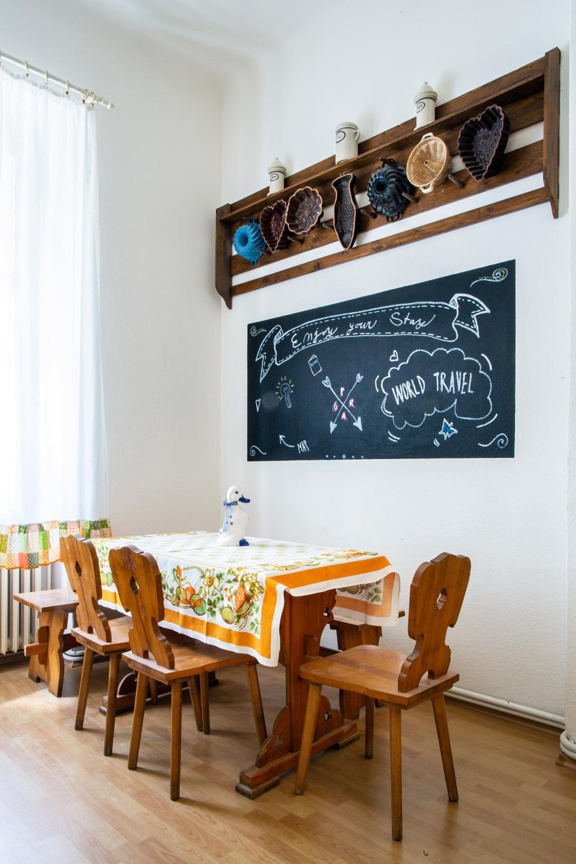 Large 3 BDR APT in the heart of Prague