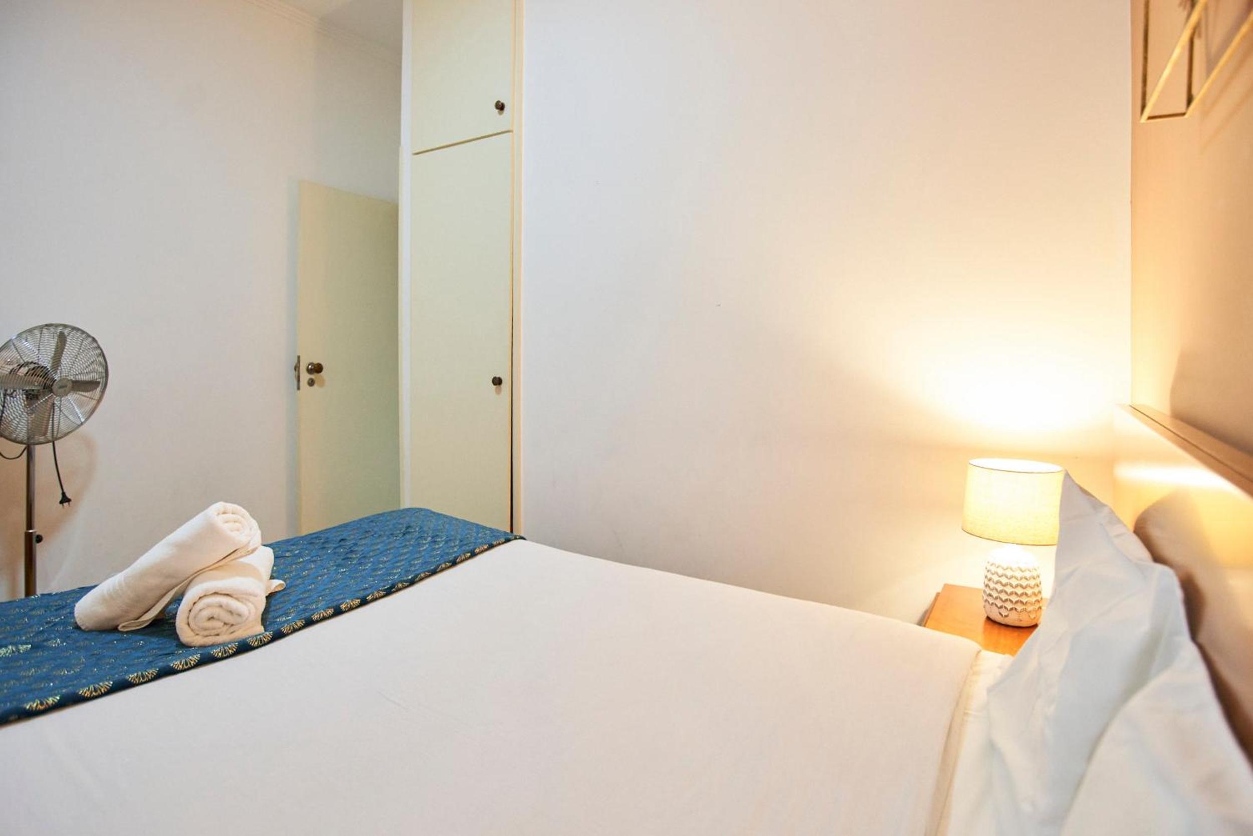 Market Place (with 2 Bedrooms) by JC view 4