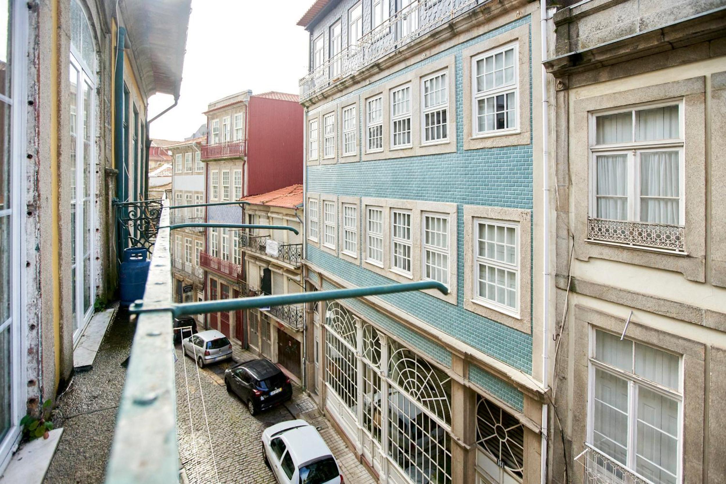 Market Place (with 2 Bedrooms) by JC view 5