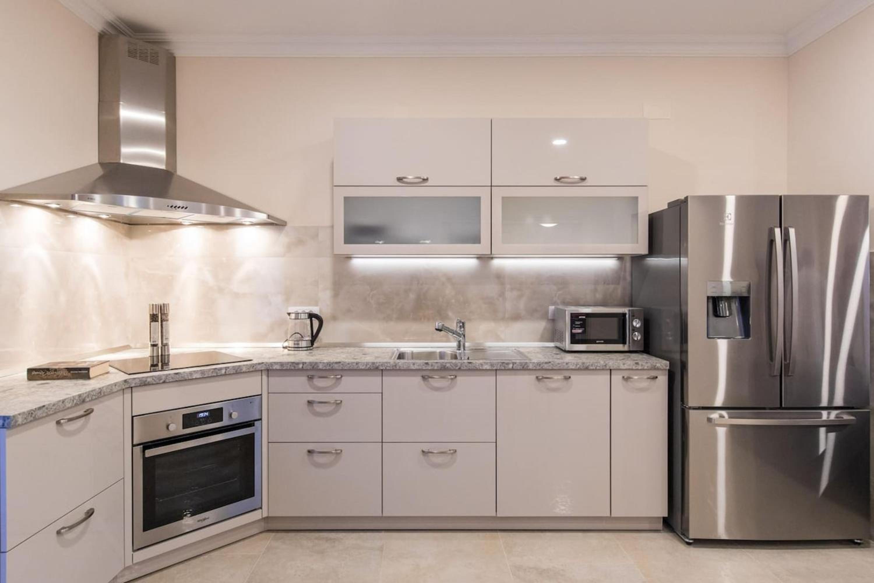 Spacious Villa with Private Pool in Dubrovnik