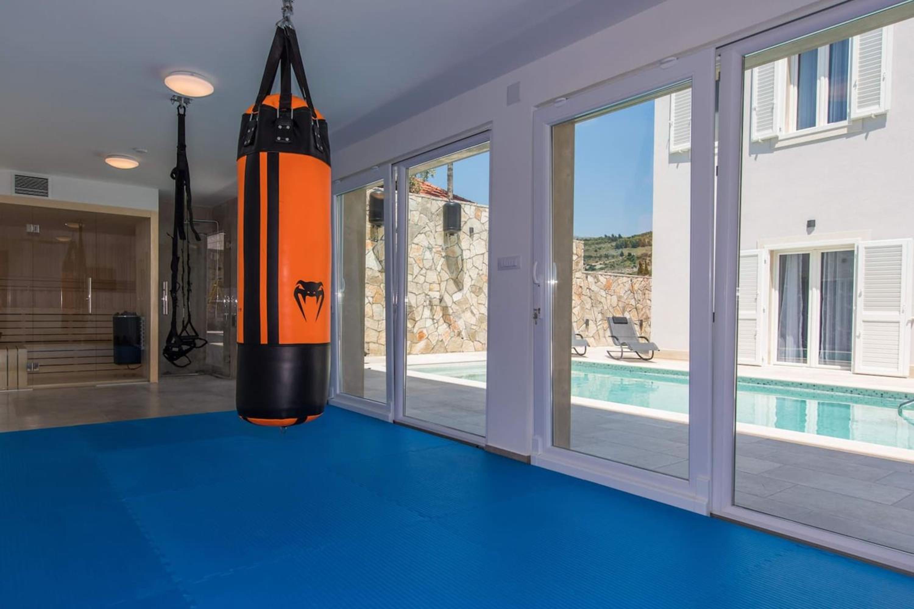 Spacious Villa with Private Pool in Dubrovnik