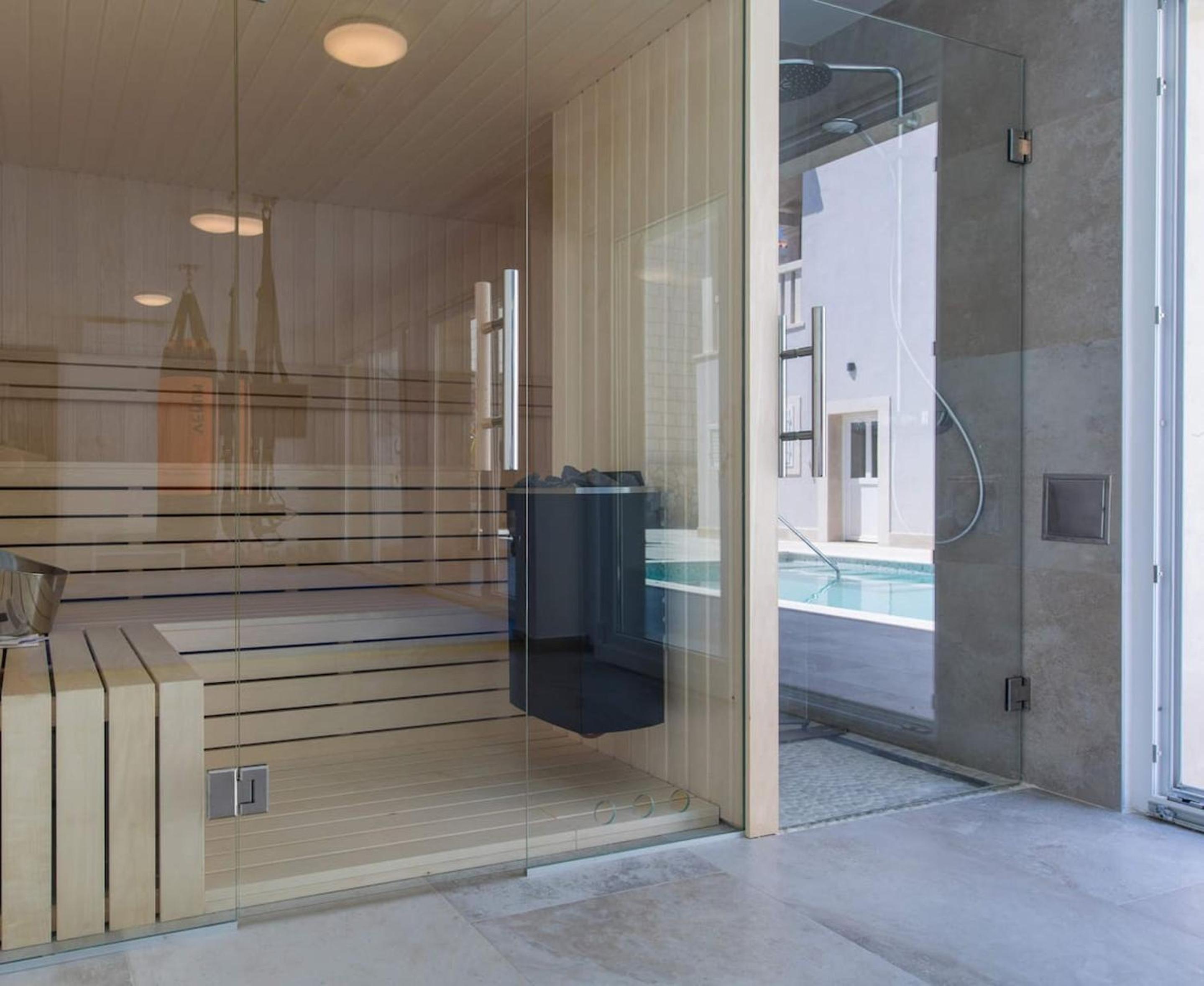 Spacious Villa with Private Pool in Dubrovnik