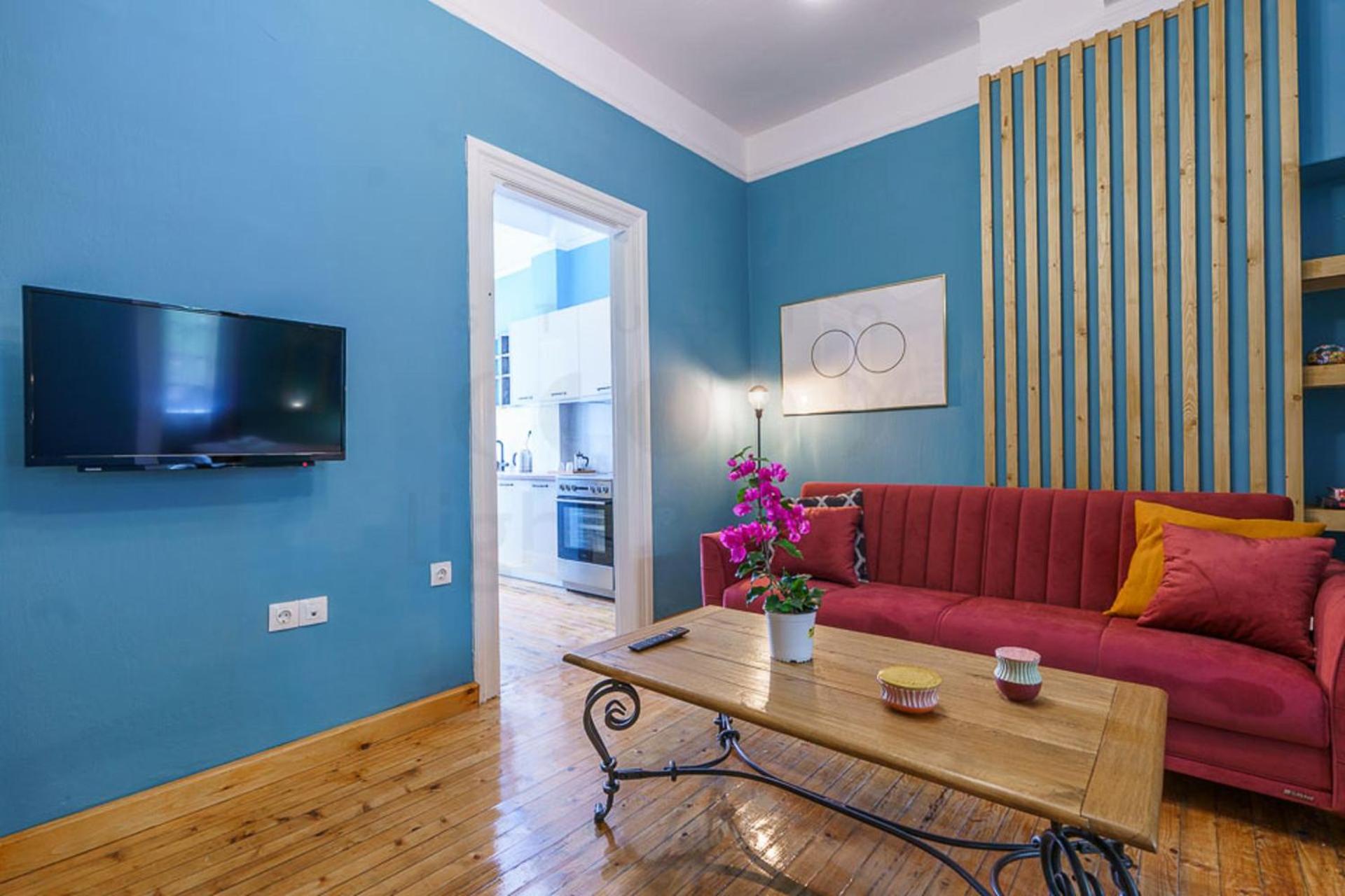 Luxury Art deco 1-Bed Apartment in Thessaloniki view 2
