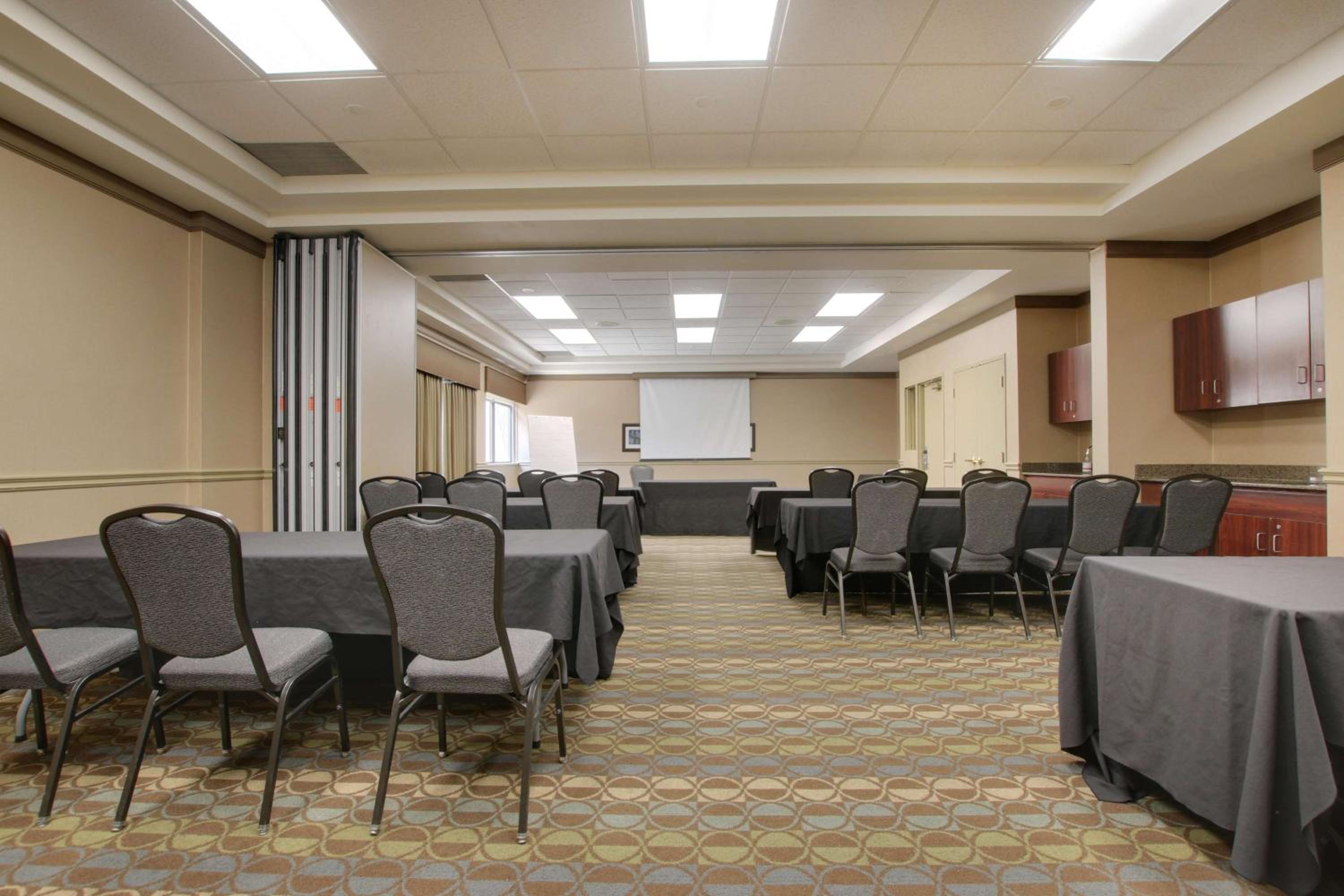 Brantford Vacations - Best Western Brantford Hotel and Conference Centre - Property Image 60
