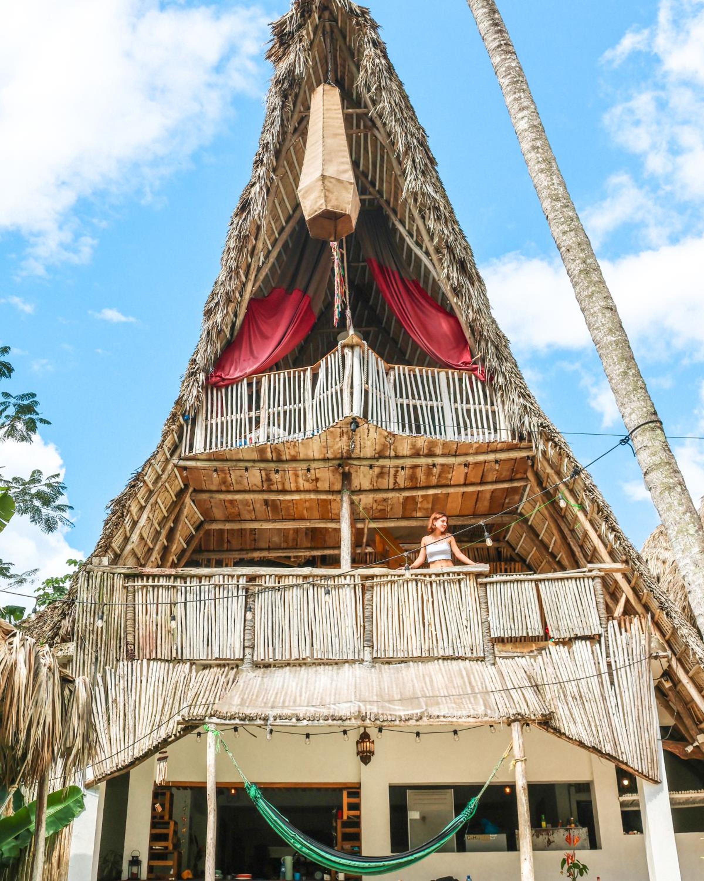 Ganesh Hostel & Shivas Bungalows