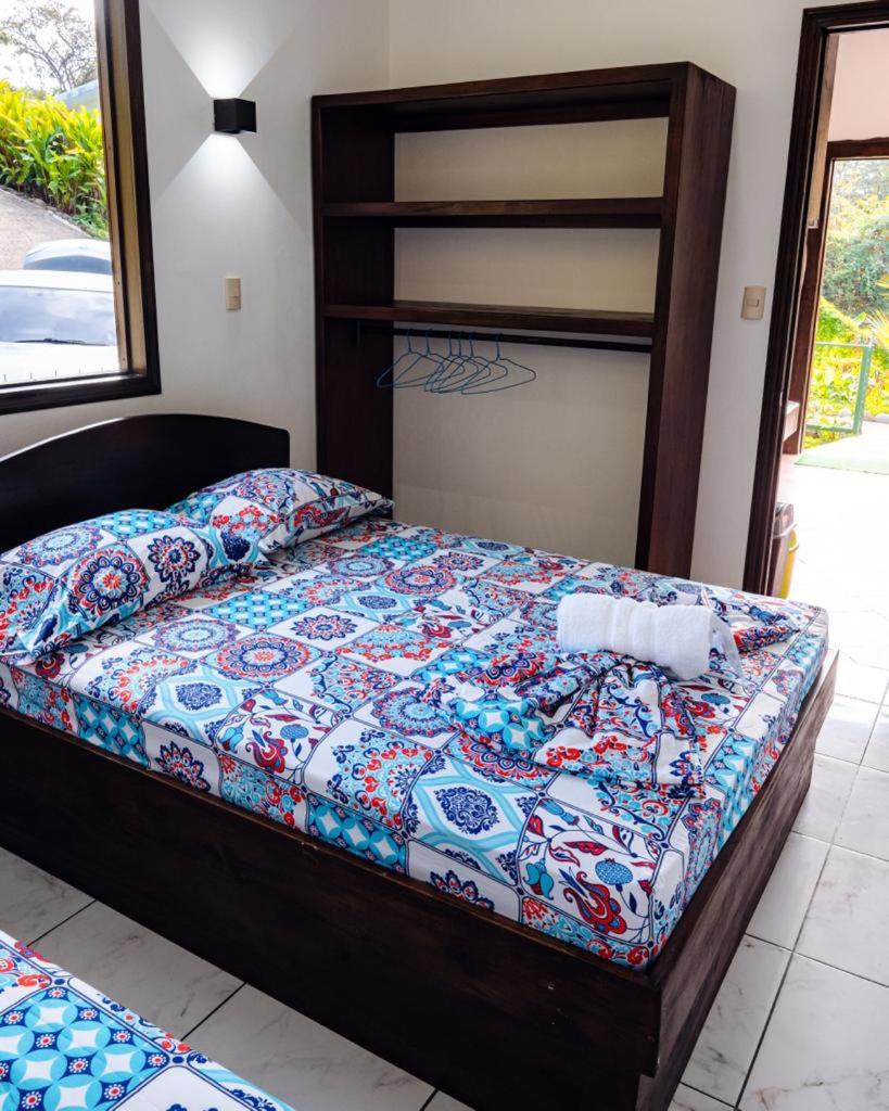 FLOR DE PARAISO BUNGALOWS