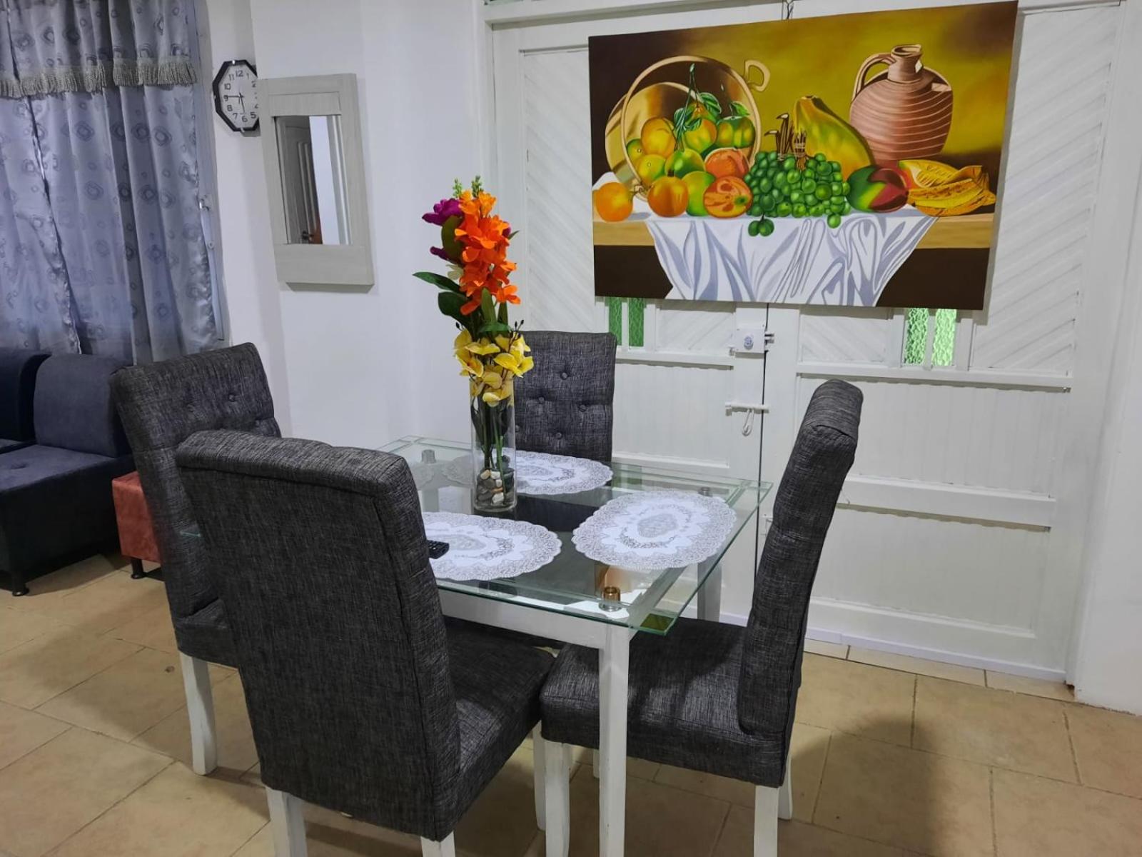 Espectacular apartamento primer piso capacidad 6 personas