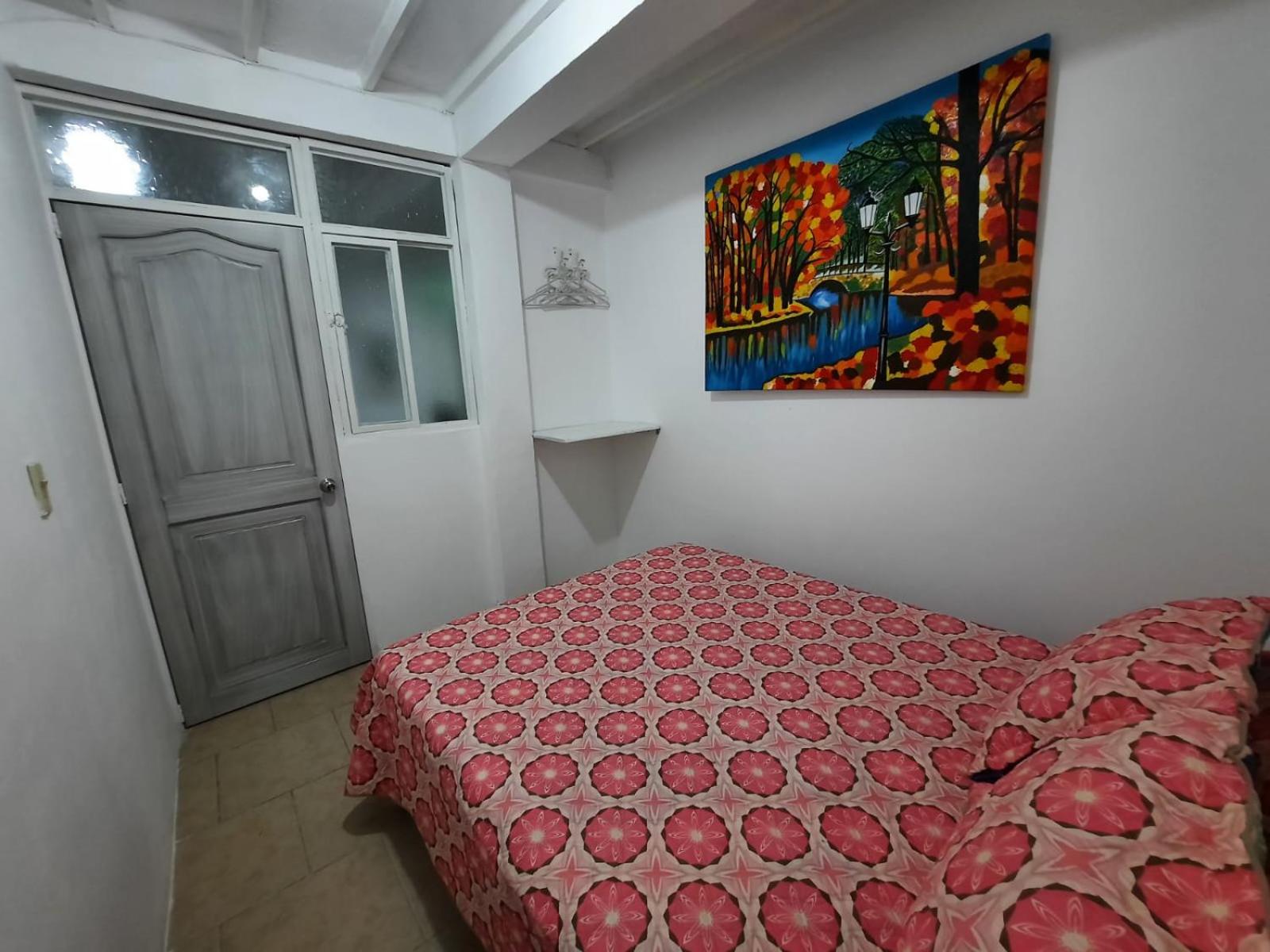 Espectacular apartamento primer piso capacidad 6 personas