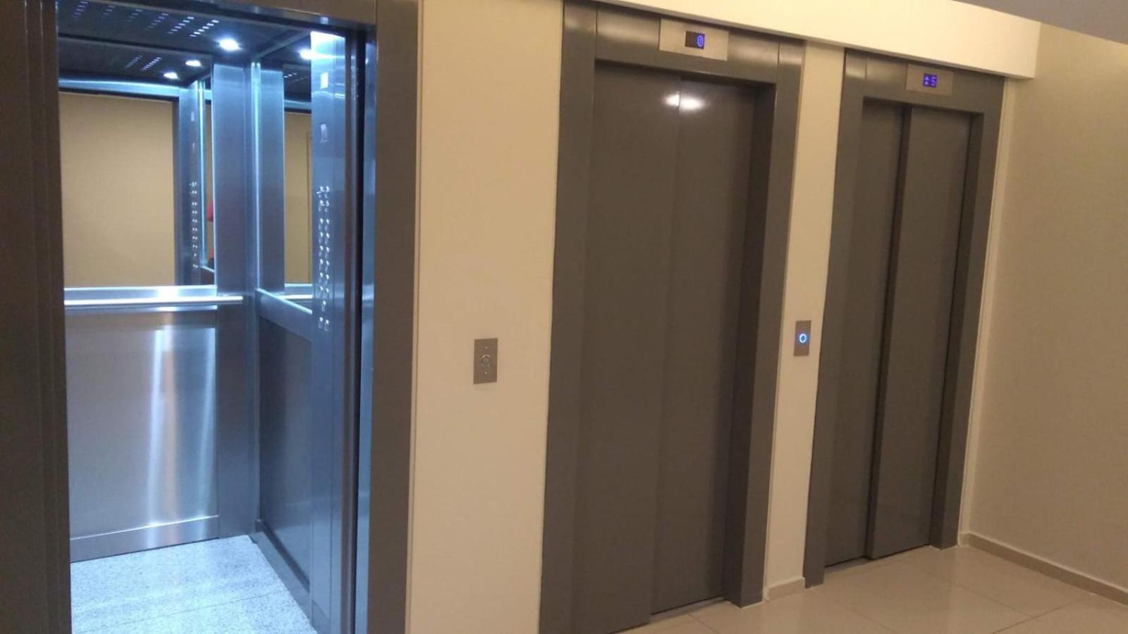 Moderno dpto 1 dorm cerca de hospitales y terminal 4 personas