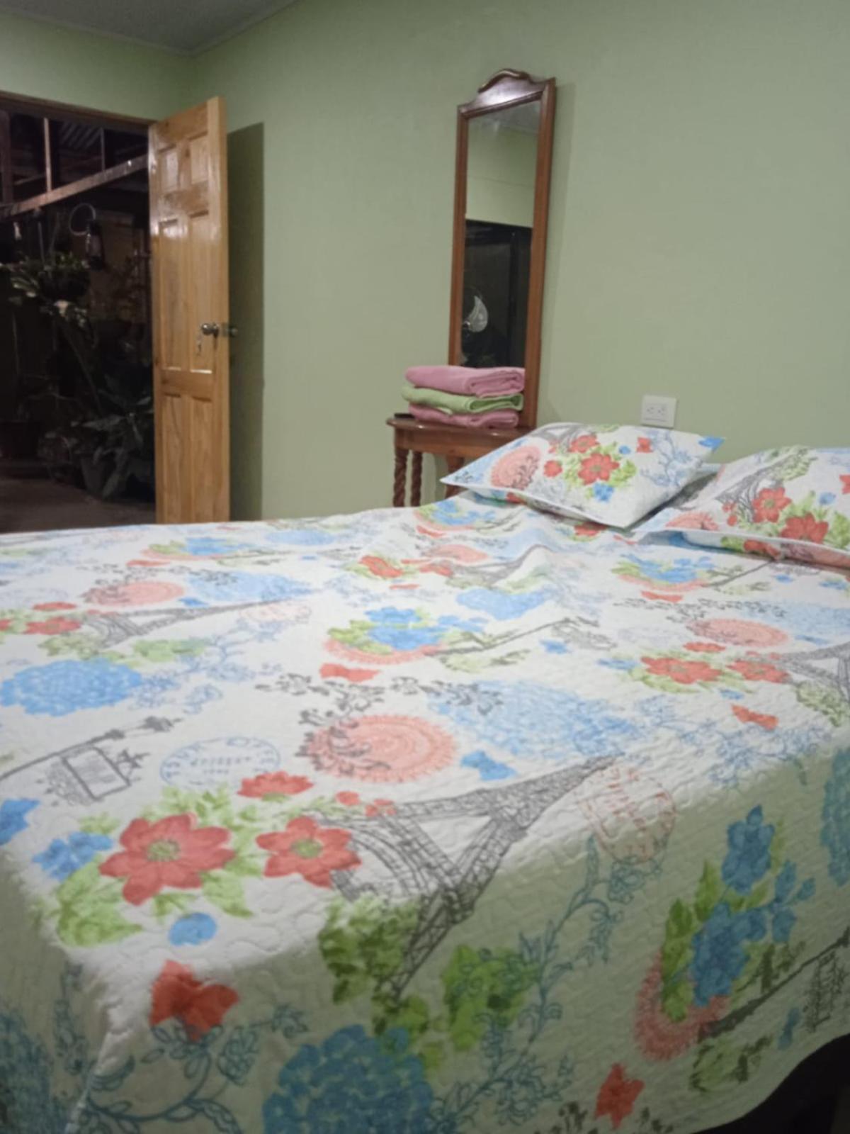 Alexander b&b