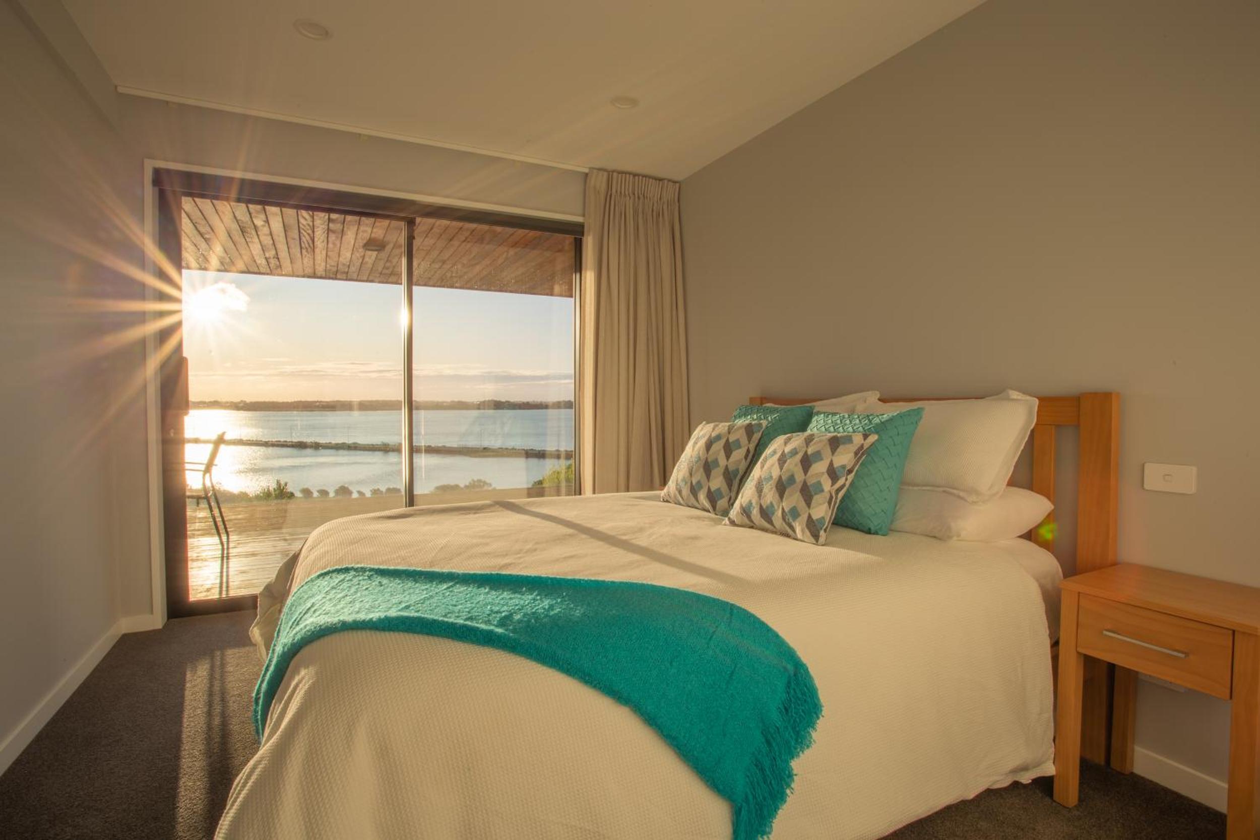 Beautiful Balmoral Hill Apartment view 3