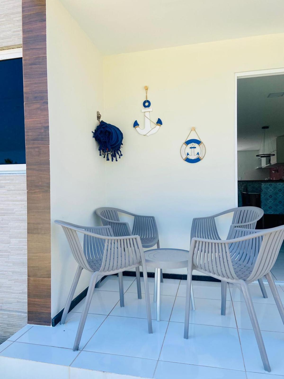 Apartamento encantador térreo em condomínio fechad