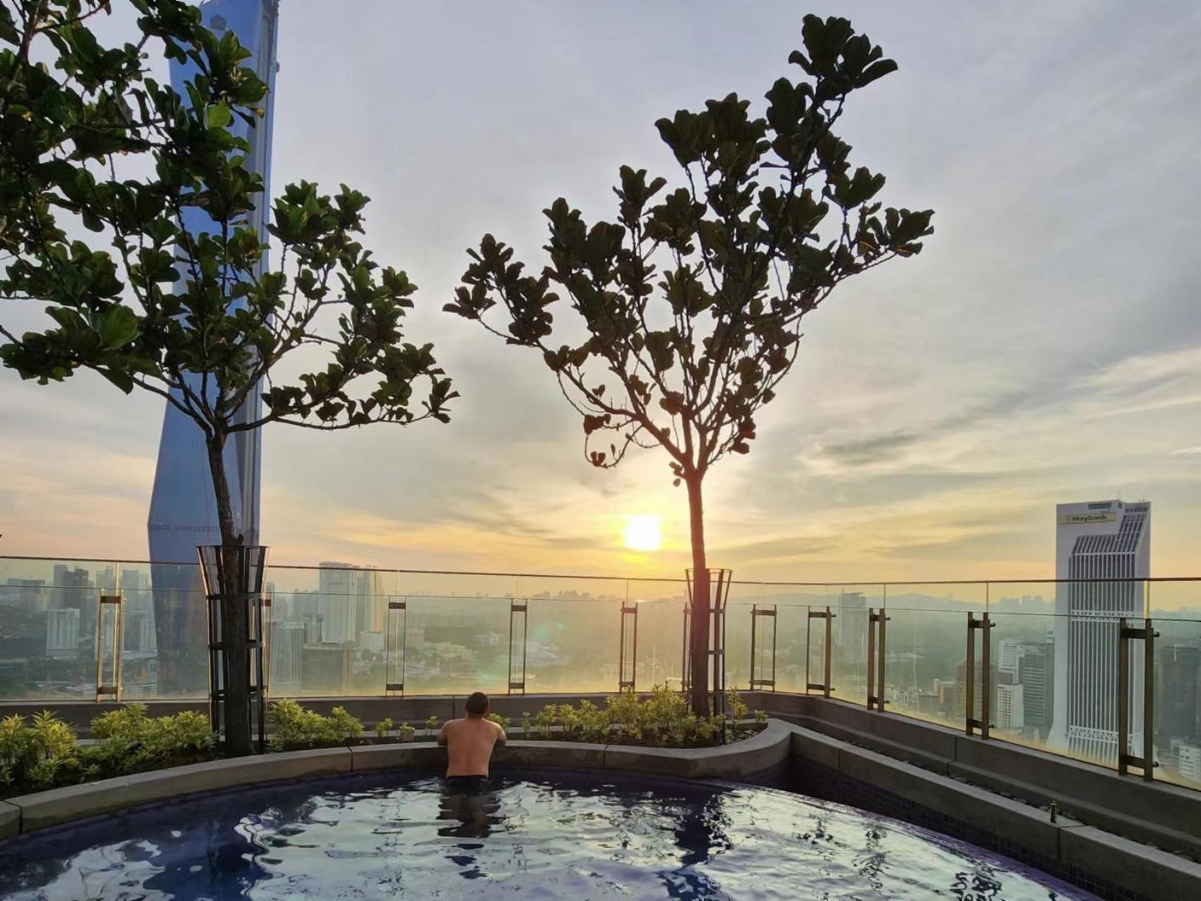 Skyline view in Bukit Bintang The Robertson 42f