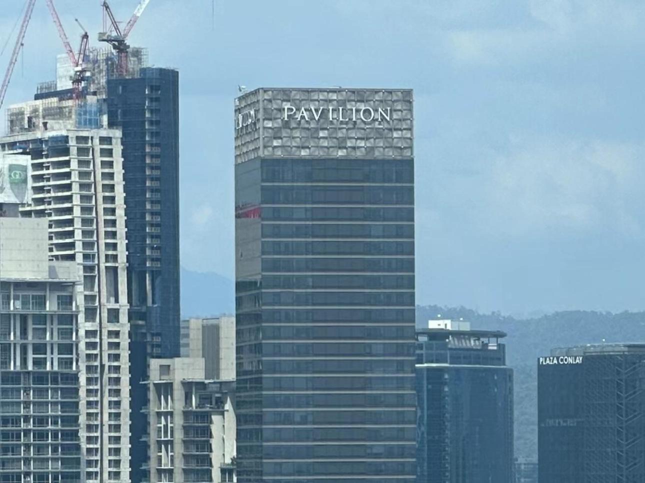 Skyline view in Bukit Bintang The Robertson 42f