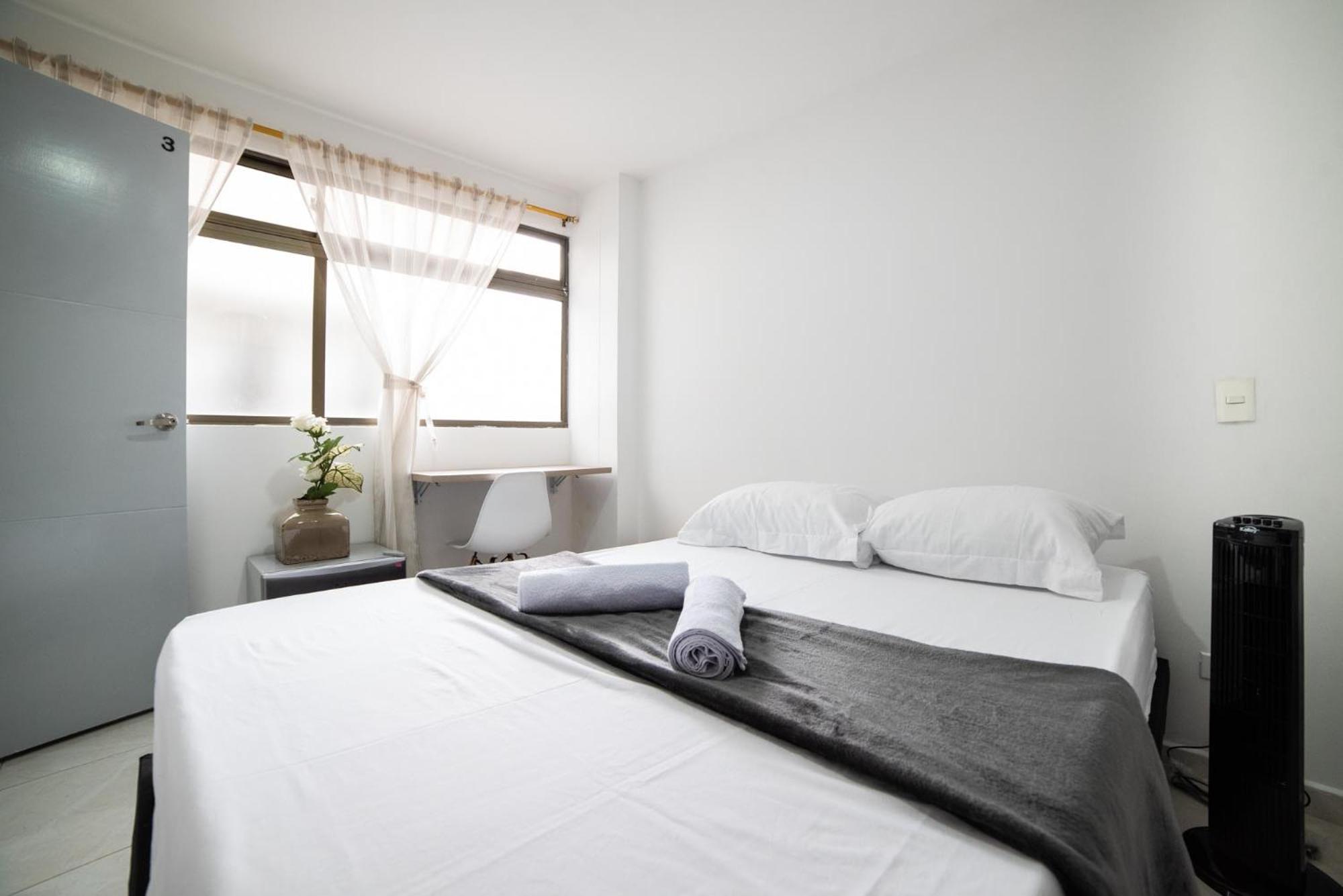 Descansa en Habitación Privada en Medellín C