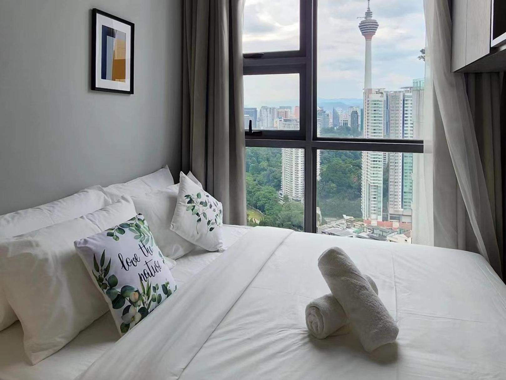 Skyline view in Bukit Bintang The Robertson 42f