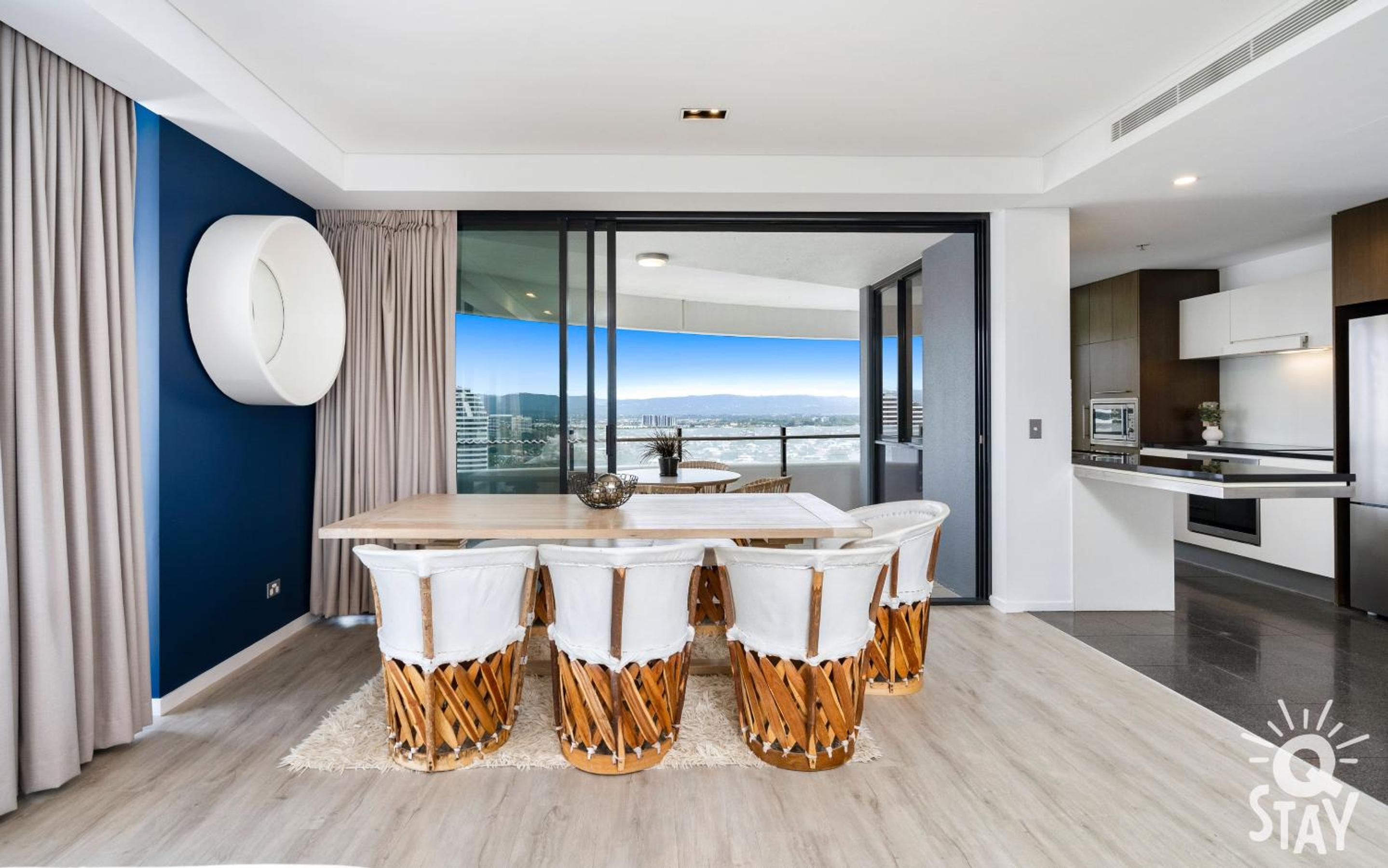 The Wave - QStay