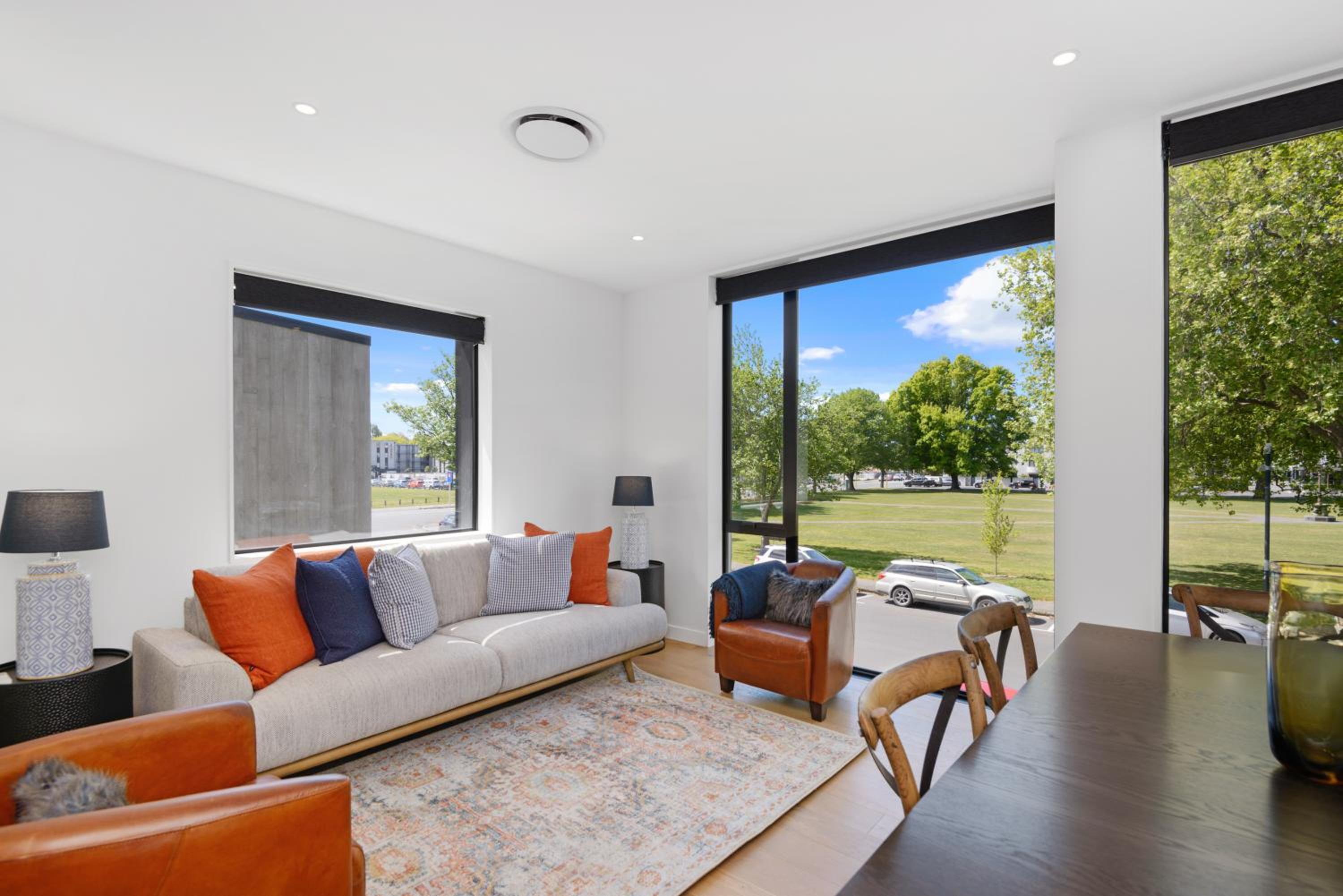 Latimer View Apartment view 3