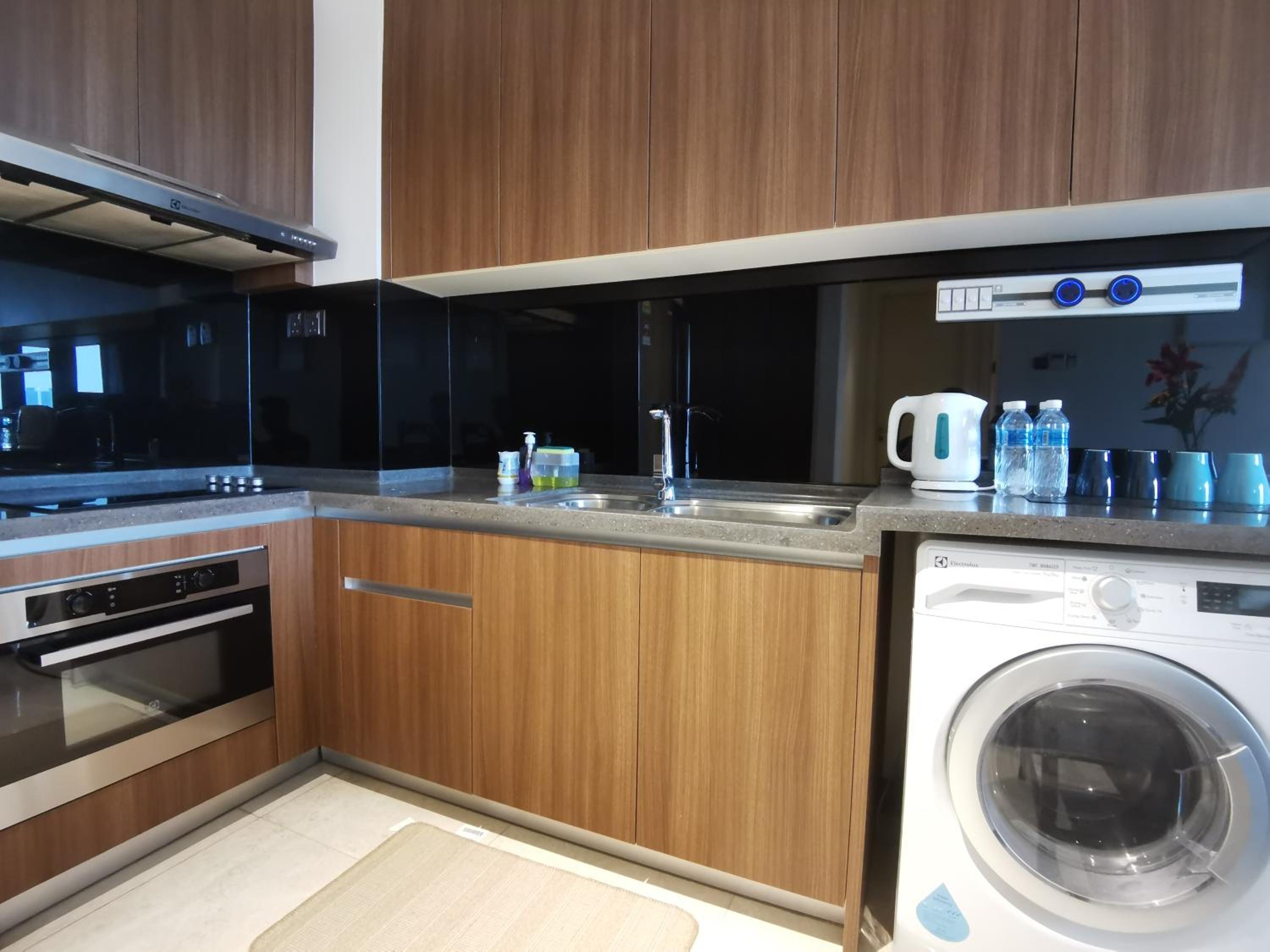 Damai 88 Suites By iHost Global