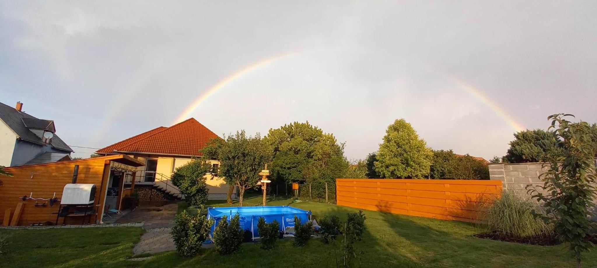 Négy Évszak Vendégház Nyúl view 2