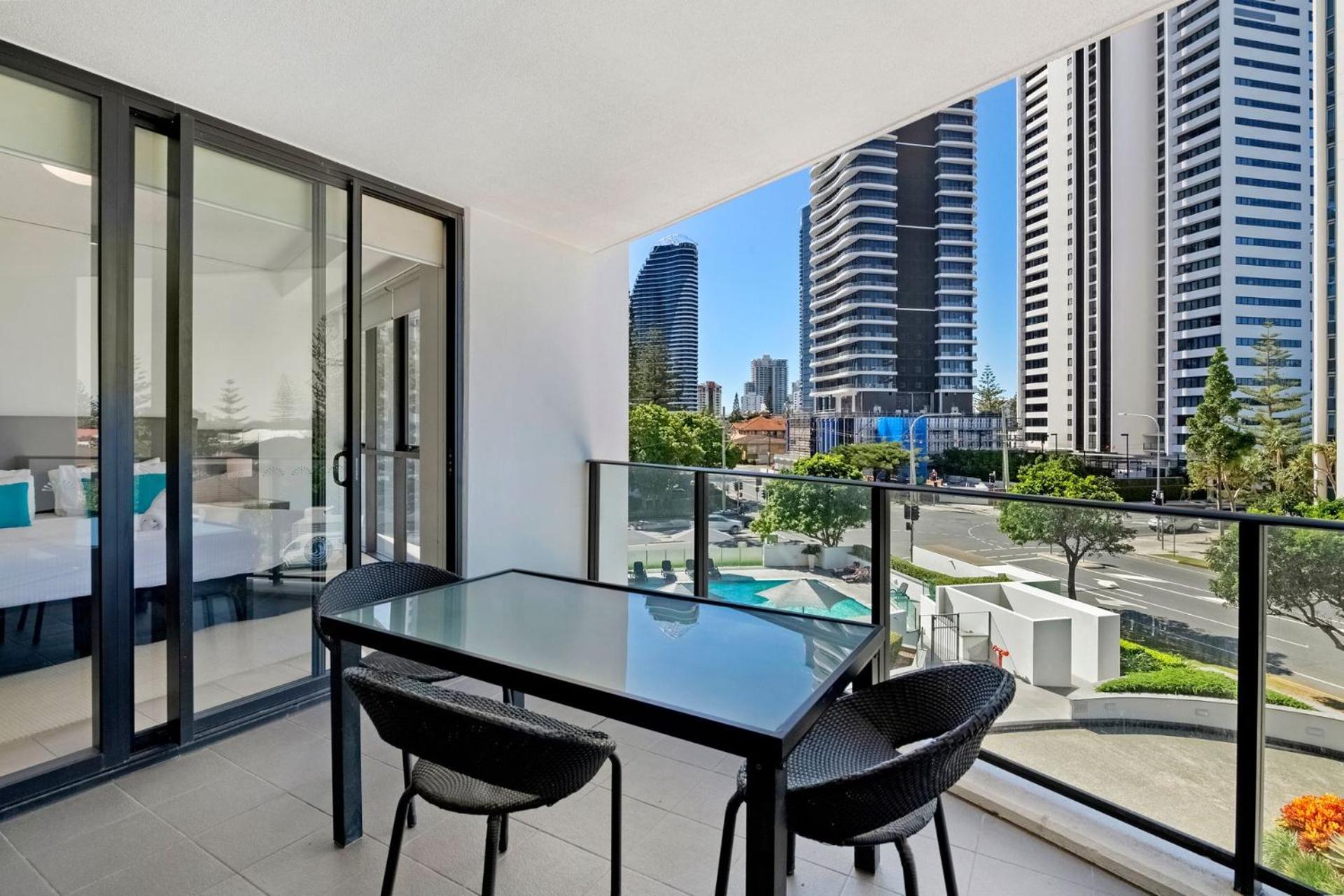 Getaway to Sierra Grand 2 Bedroom Apartment - CoastHM