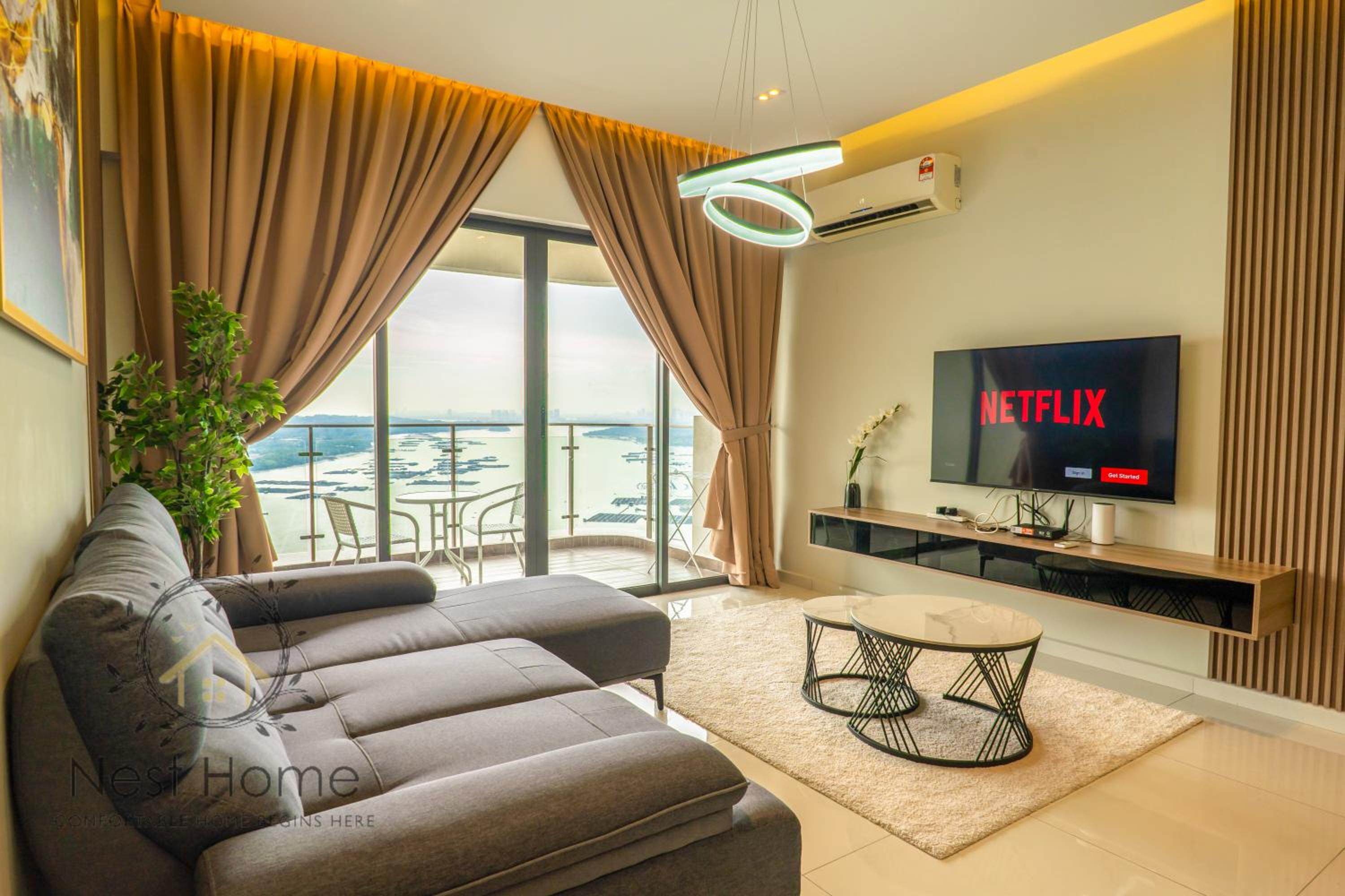 Country Garden Seaview Suite by Nest Home at Danga Bay