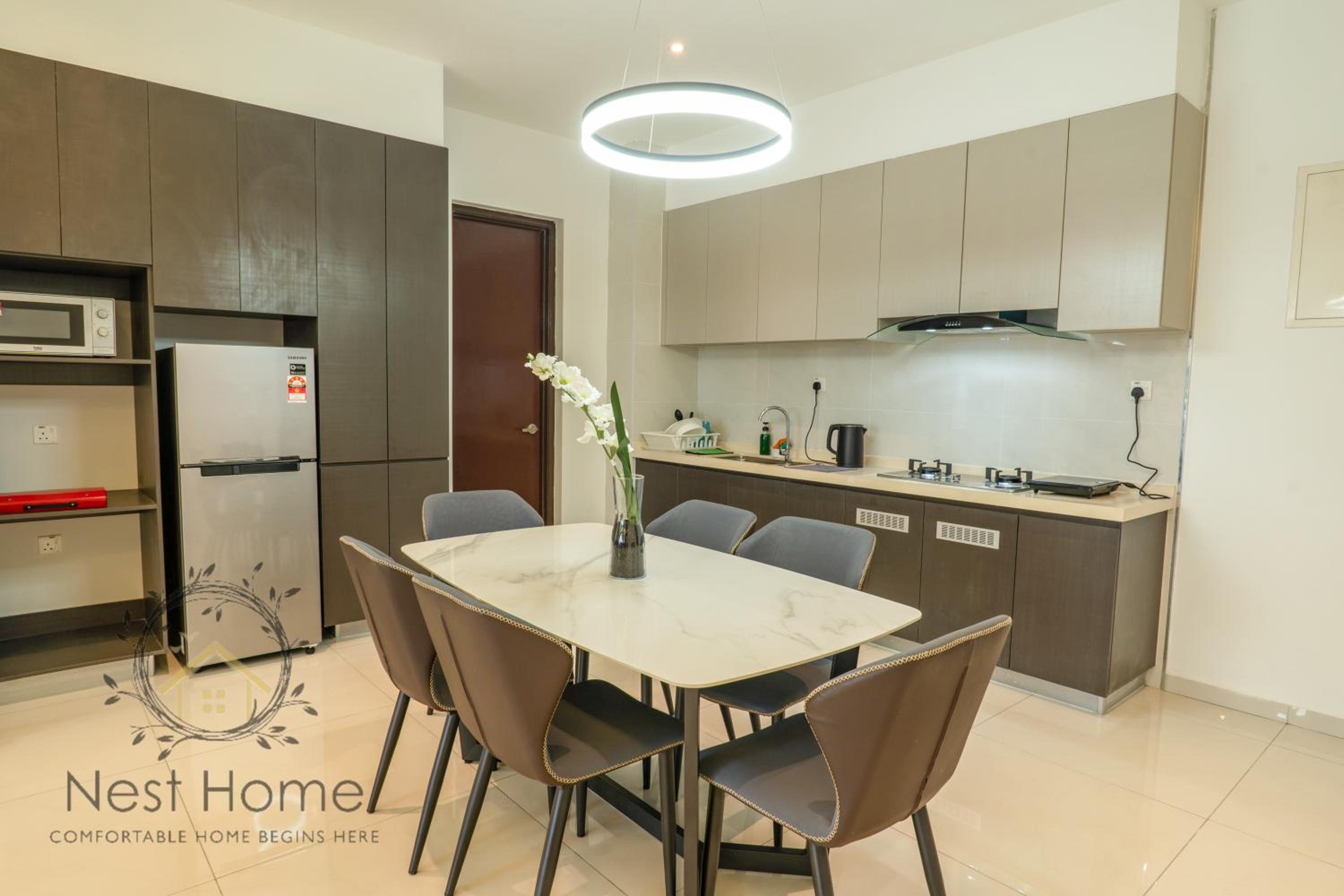 Country Garden Seaview Suite by Nest Home at Danga Bay