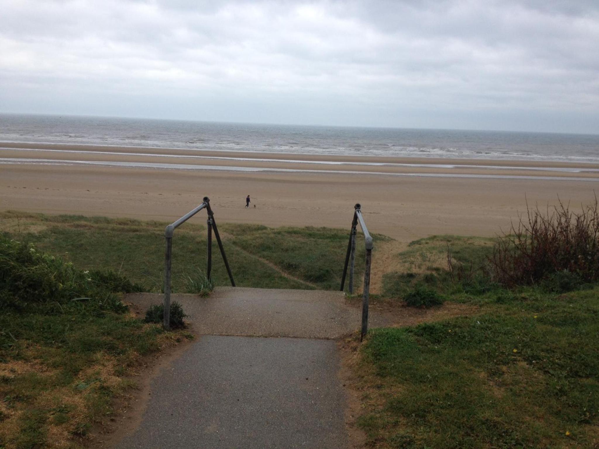 Cottage - Sleeps 4 - Dog friendly - Parking view 4