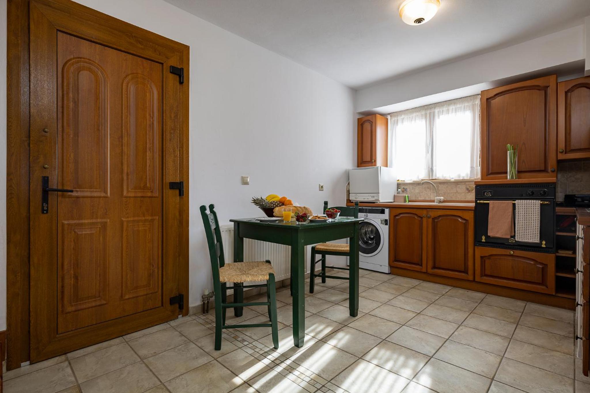 Villa Eleftheria private pool/garden/view/3bdrms/3.5bthrms view 3