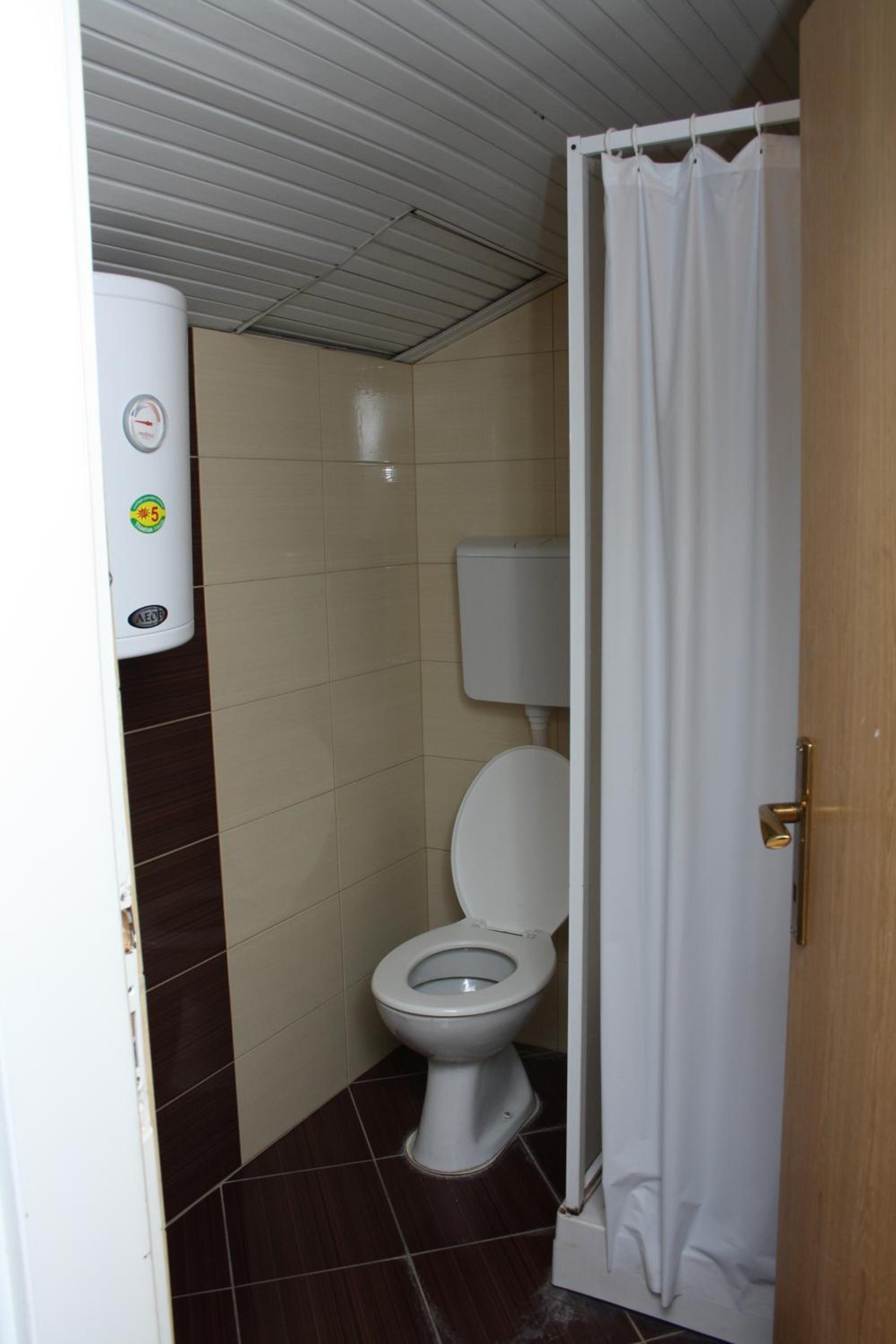 Photo 28