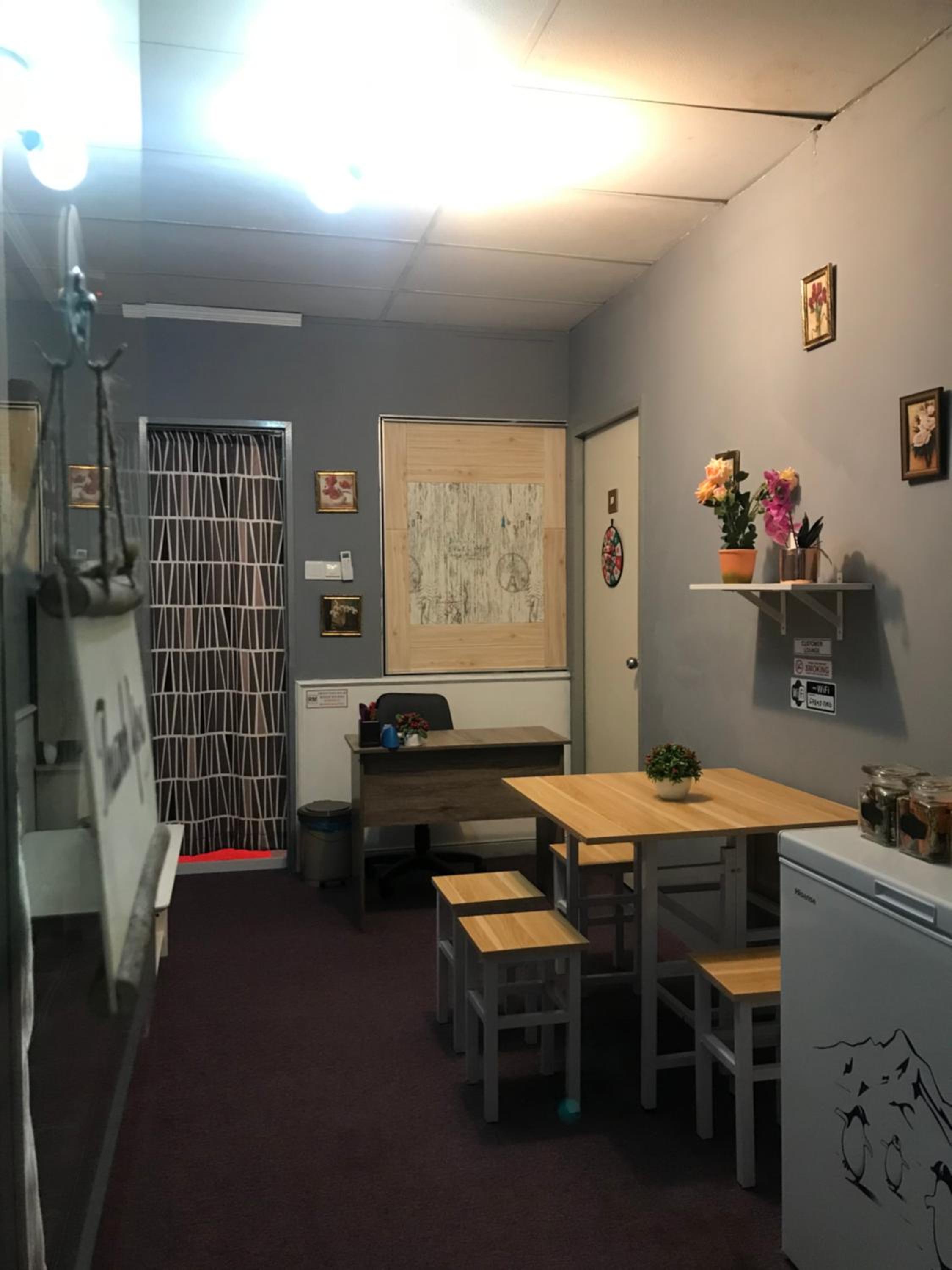 Nusantara Mattwaddien Hostel photo 5