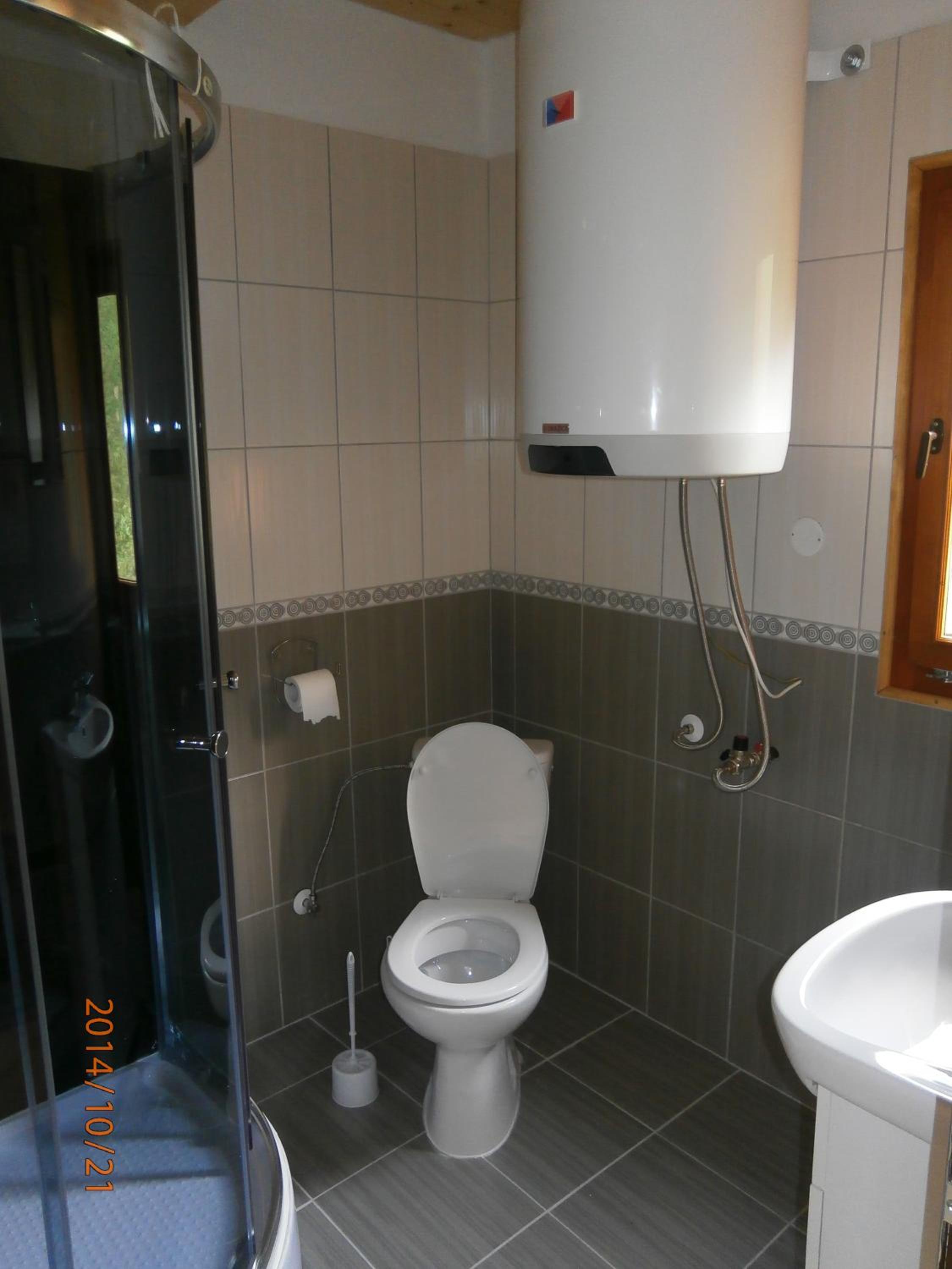 Photo 12
