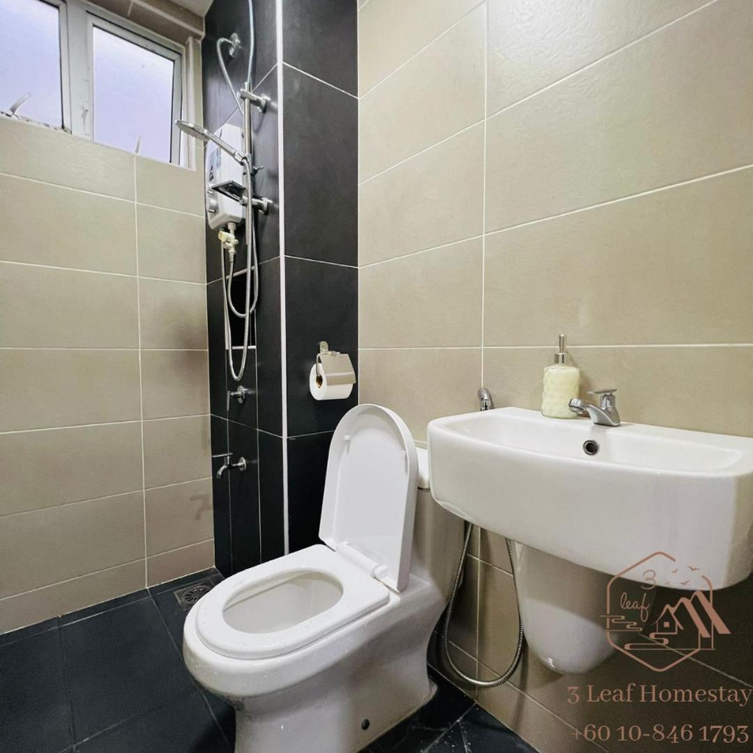KULAI IOI MALL D'Putra Suites Near JPO Senai Airport
