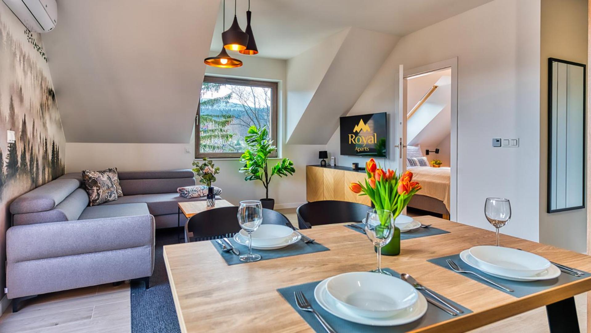 Apartamenty z basenem i saunami STONE HILL RESORT VIP Centrum by Royal Aparts