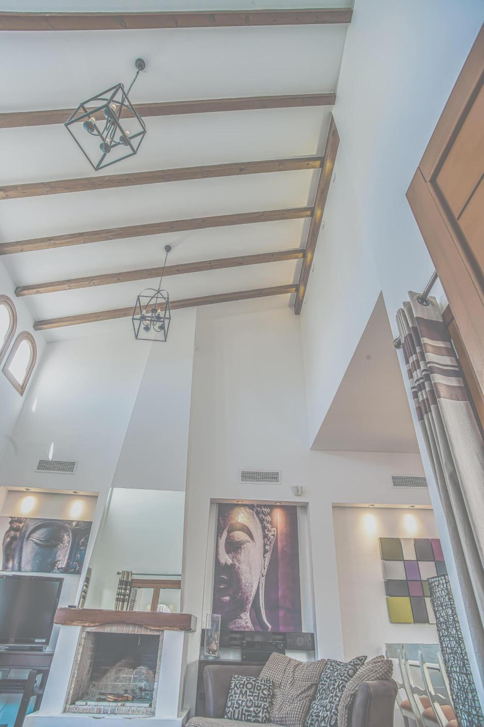 Luxurious Villa in Baos y Mendigo, Spain - Perfect for Families and Groups view 2
