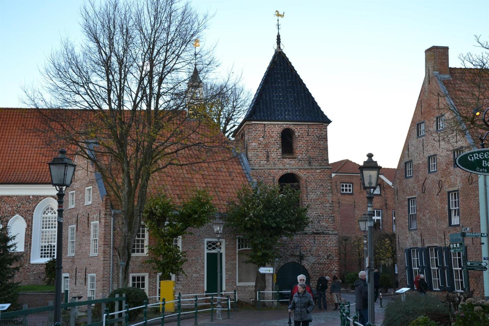 *Schmitz - Ferienwohnungen