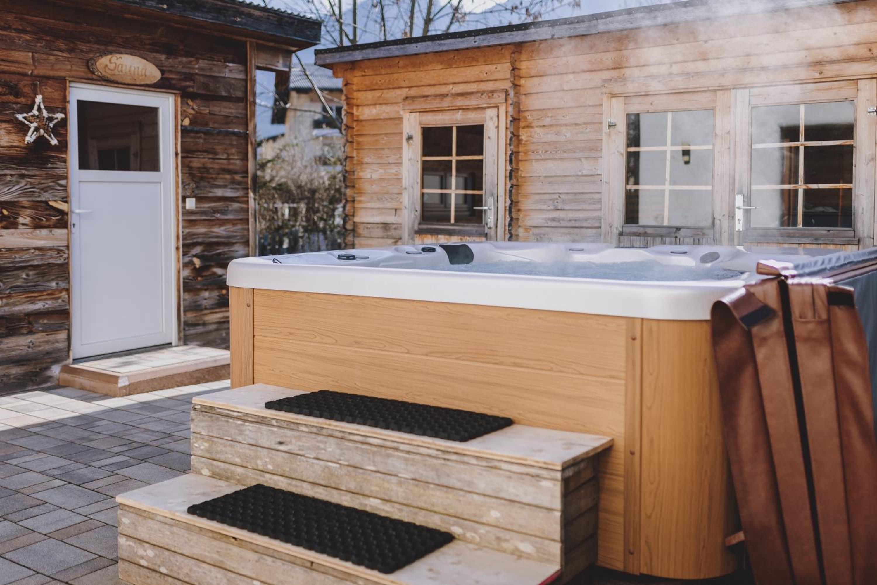 Chalet Molly by we rent view 2