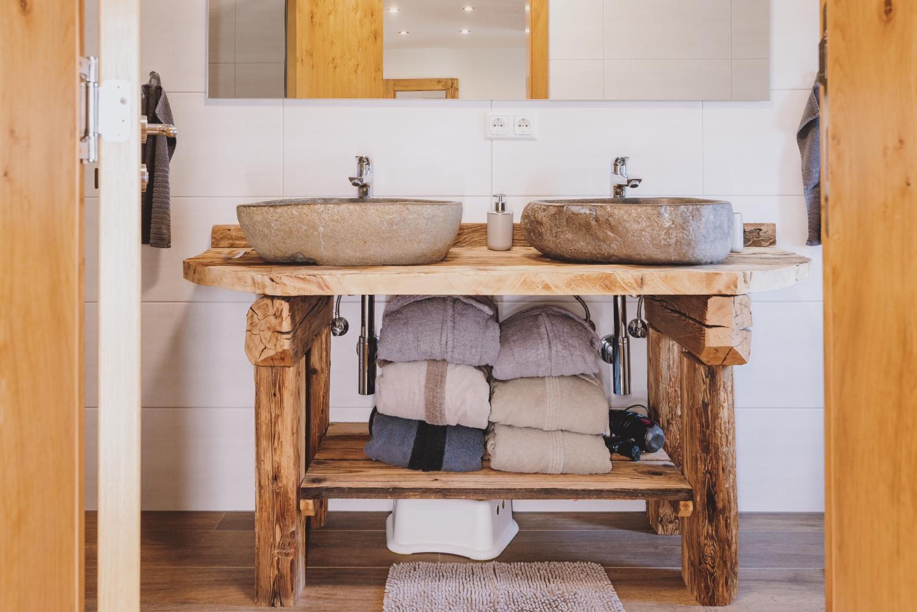 Chalet Molly by we rent view 5